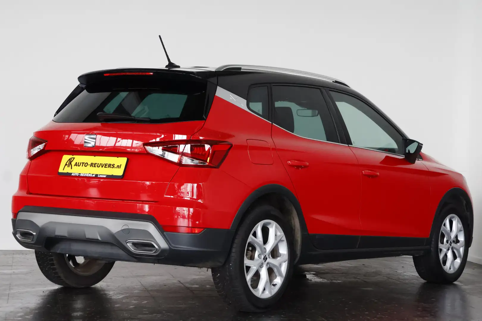 SEAT Arona 1.0 TSI FR / DSG / LED / Navi / CarPlay / ACC Rood - 2