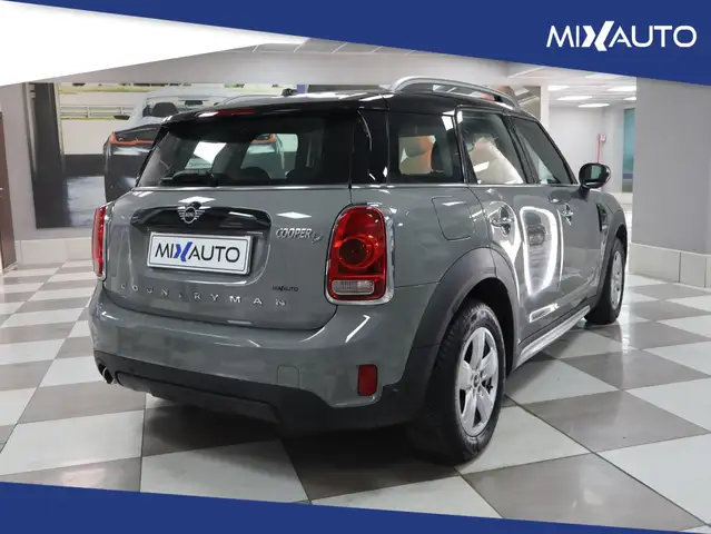 Mini Countryman view 5