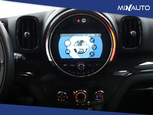 Mini Countryman view 12
