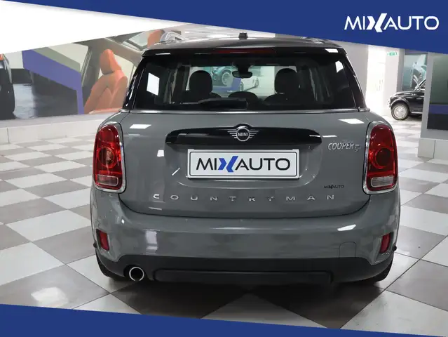 Mini Countryman view 4