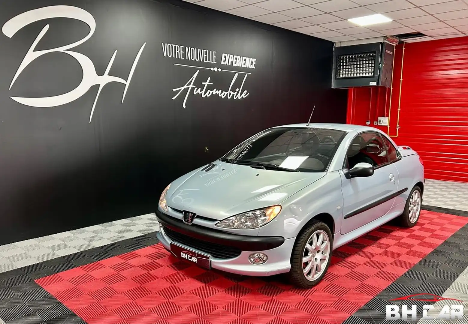 Peugeot 206 cc 2.0 i S16 136 cv Gris - 1