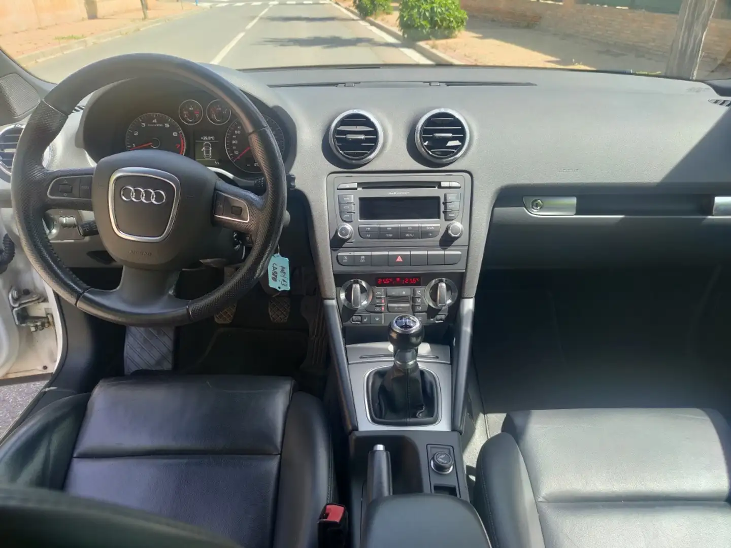 Audi A3 Cabrio 1.2 TFSI Ambition Blanco - 2