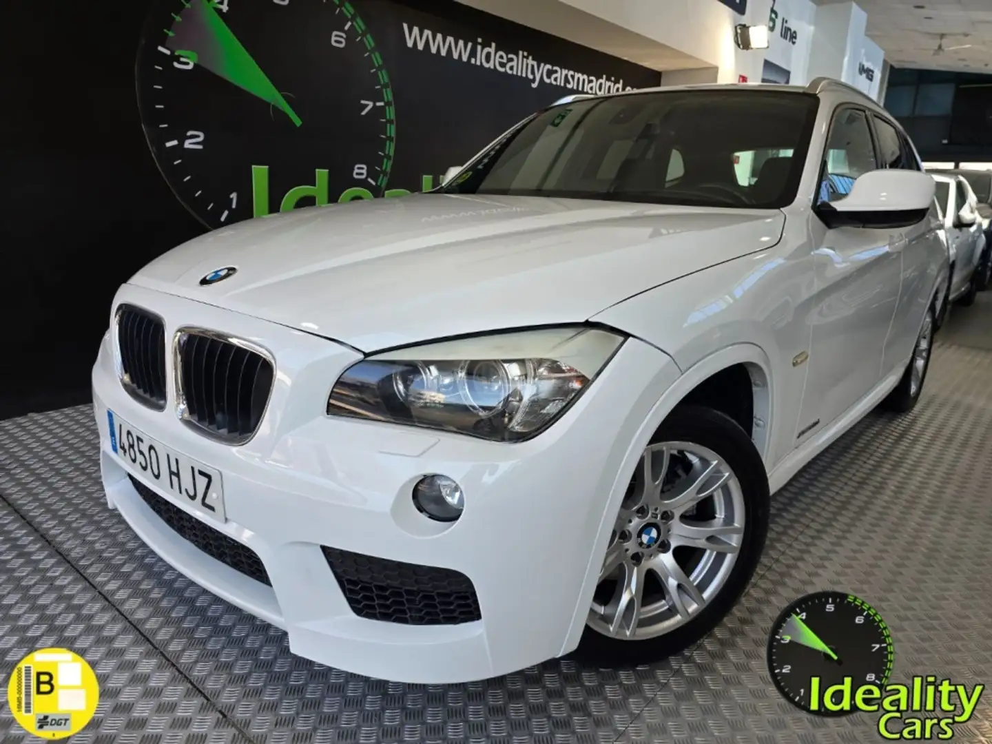 BMW X1 xDrive 20dA Blanco - 1