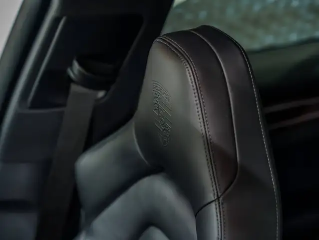 Porsche Panamera view 17