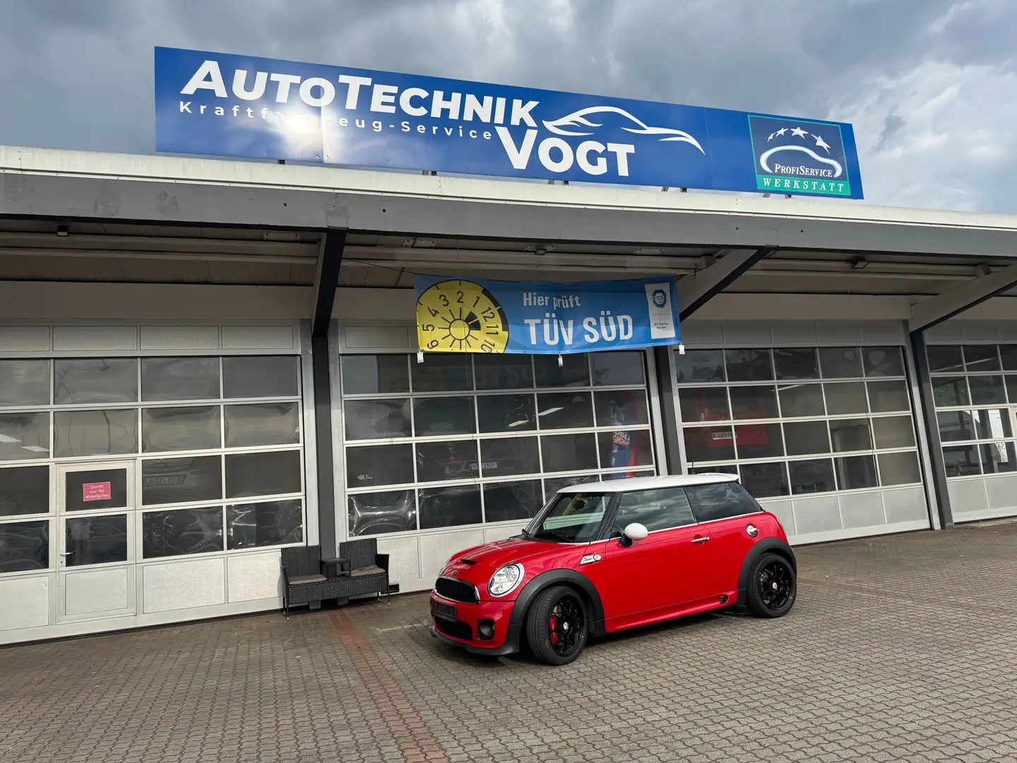 MINI John Cooper Works R56 *TOP*SCHECKH*KLI*SPORT*TÜV NEU* Rood - 1