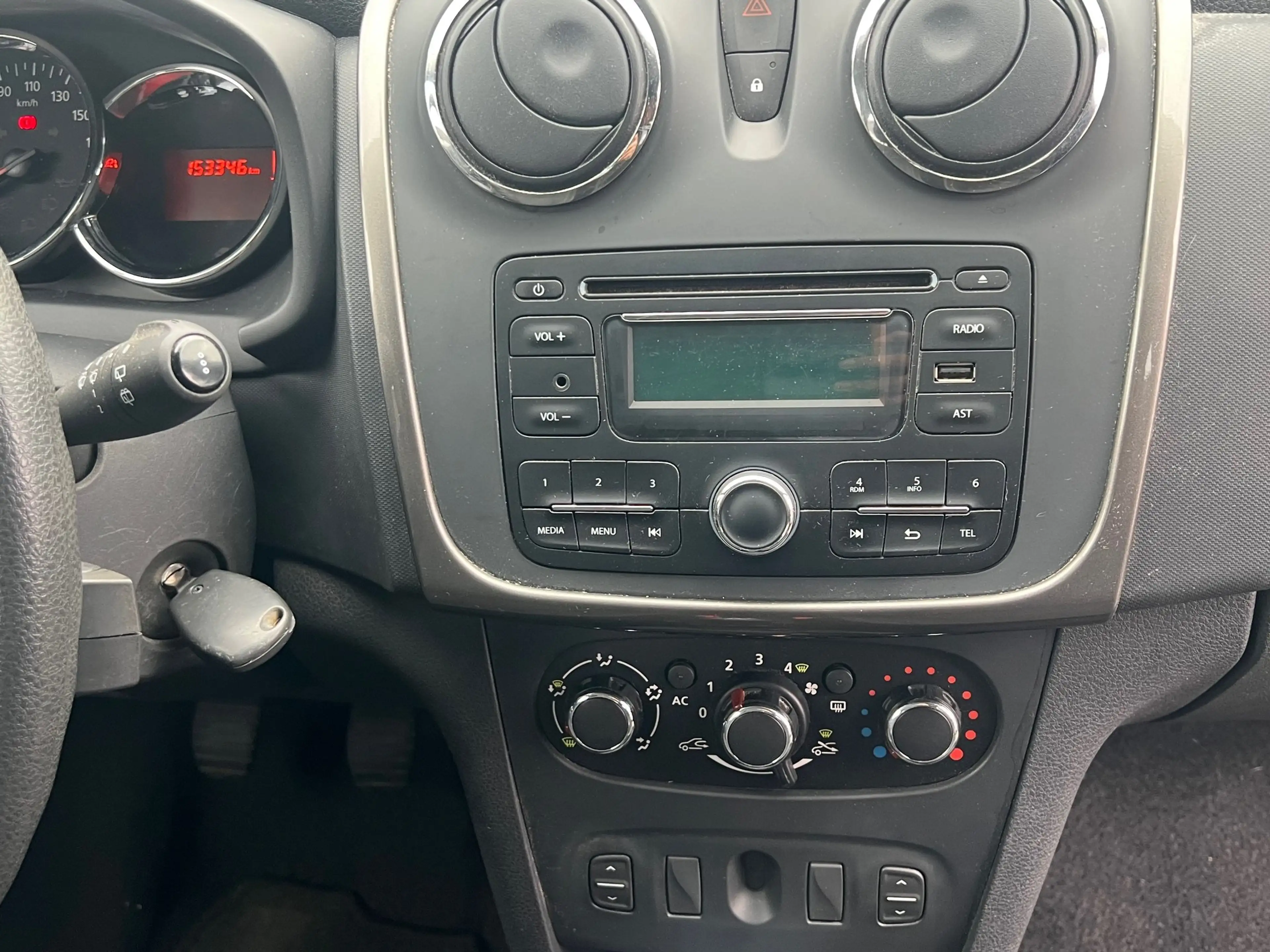 Dacia Logan Logan MCV II Kombi Laureate/Klima/Eu5/3.Ha/ZV/ — photo 15