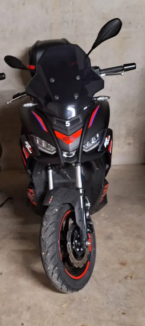 Aprilia SR GT 125 Replica Negru - 1