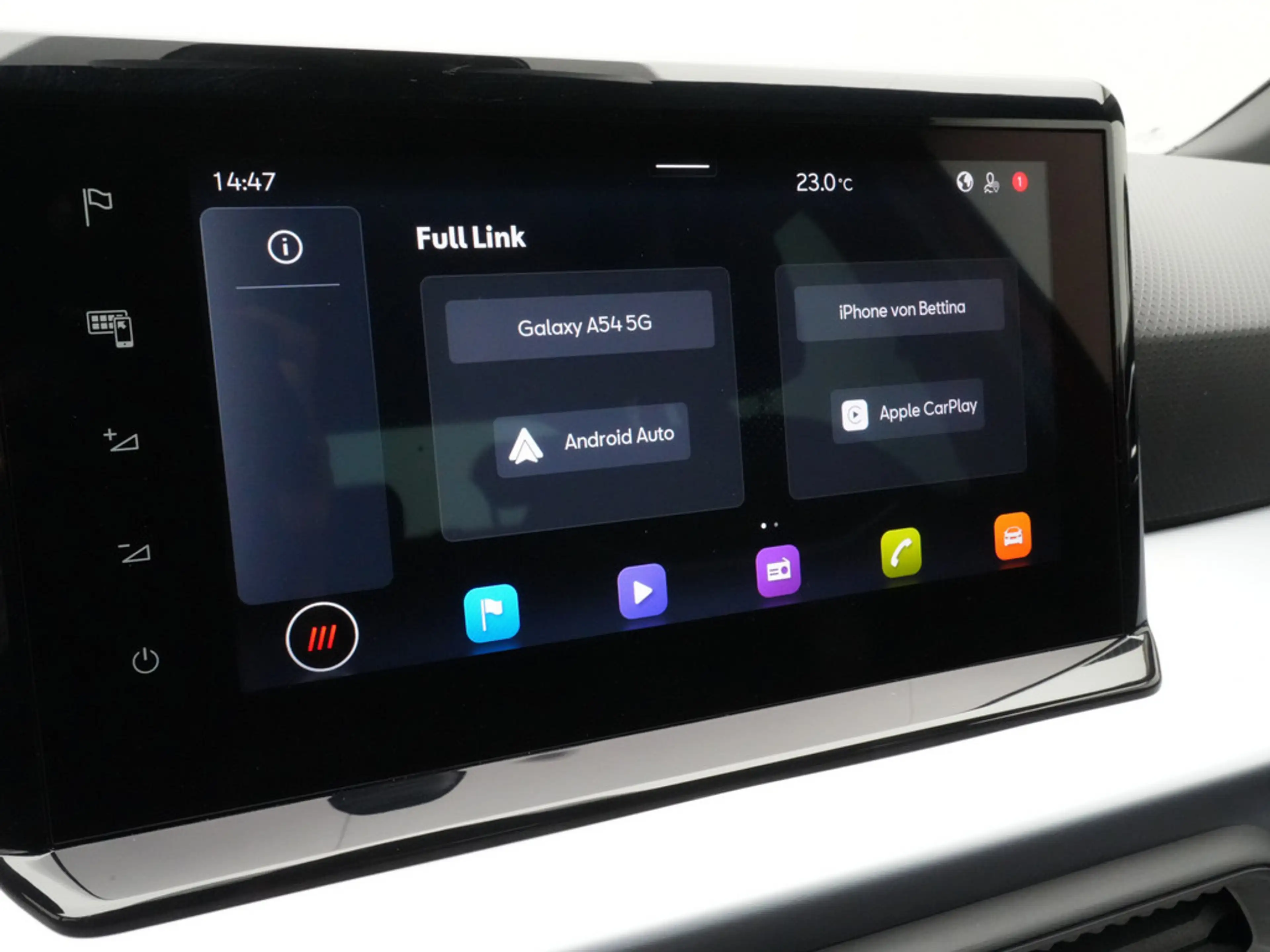 SEAT Arona FR DSG PDC KAM ACC CARPLAY LED NAVI VIRT — photo 9