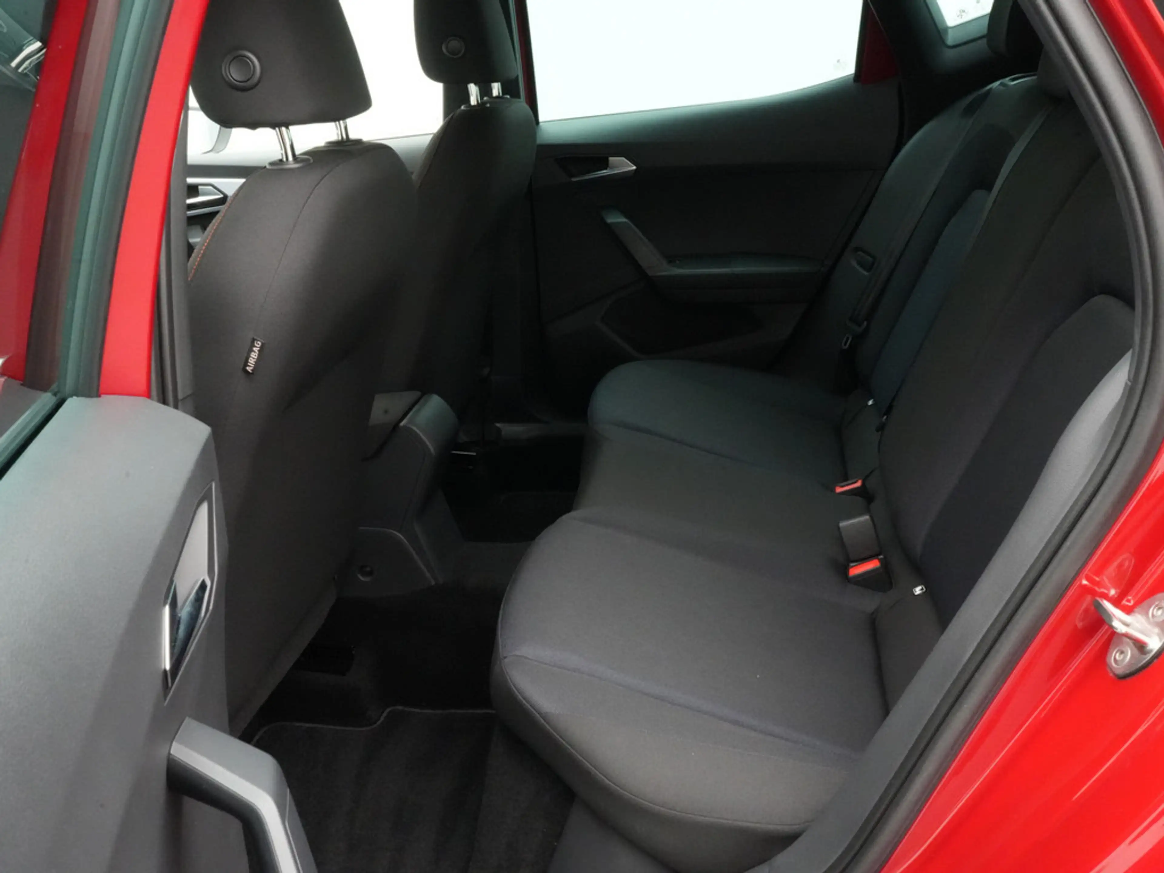 SEAT Arona FR DSG PDC KAM ACC CARPLAY LED NAVI VIRT — photo 13