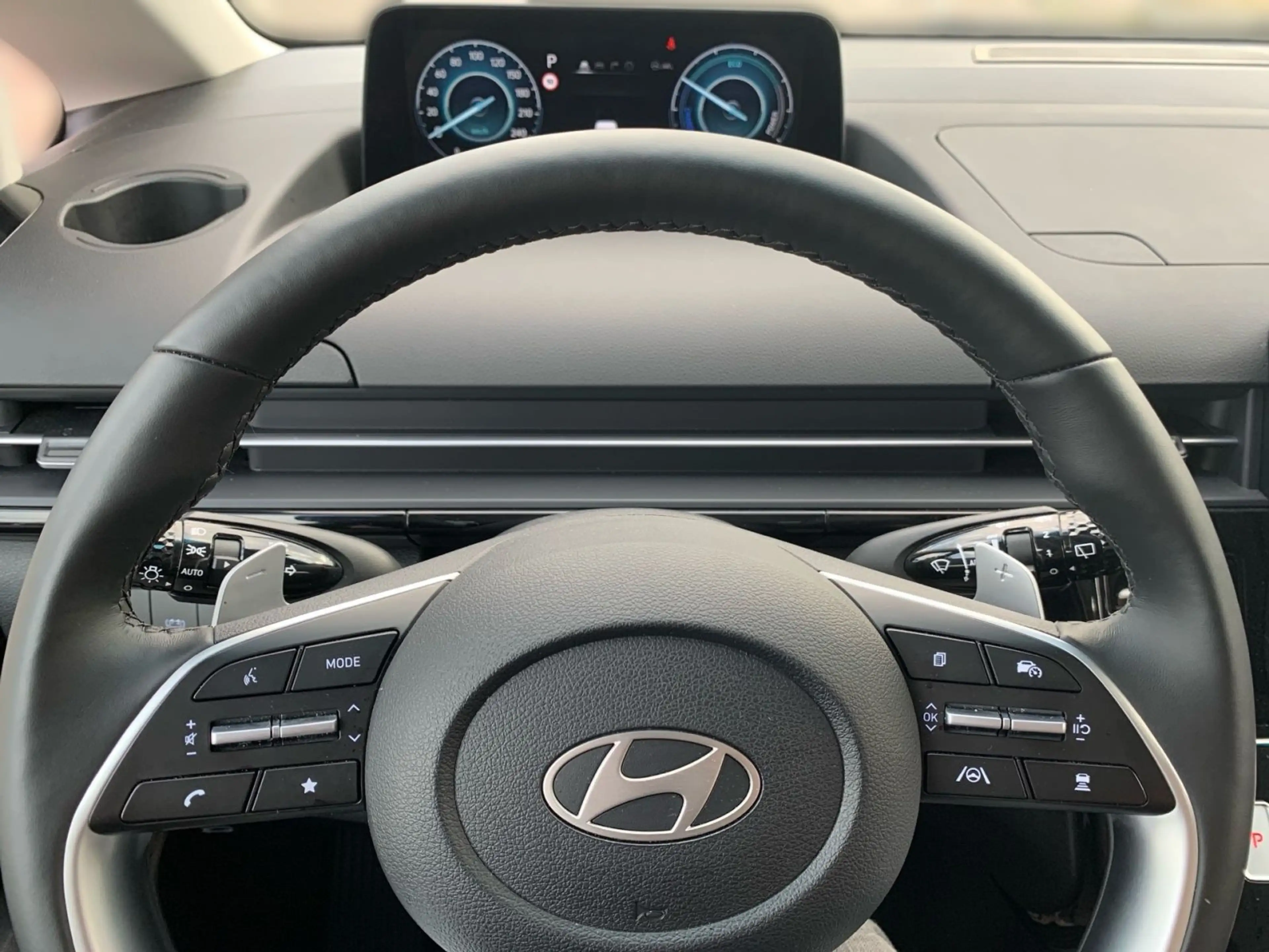 Hyundai STARIA STARIA 1.6 T-GDI Hybrid Trend 9-Sitzer Navi Allw — photo 21