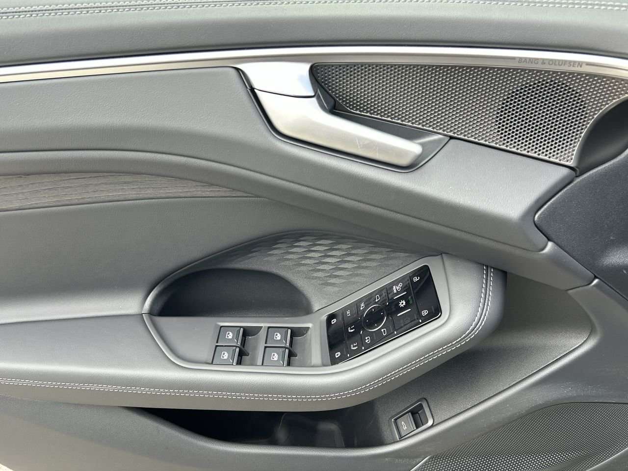 2026 Audi A6 Best Priced!! No Accidents!! thumb 21