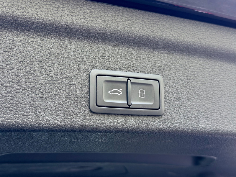 Audi Q3 Sportback 35 TFSI S Edition Pano/Leer/360/Sfeer — photo 9