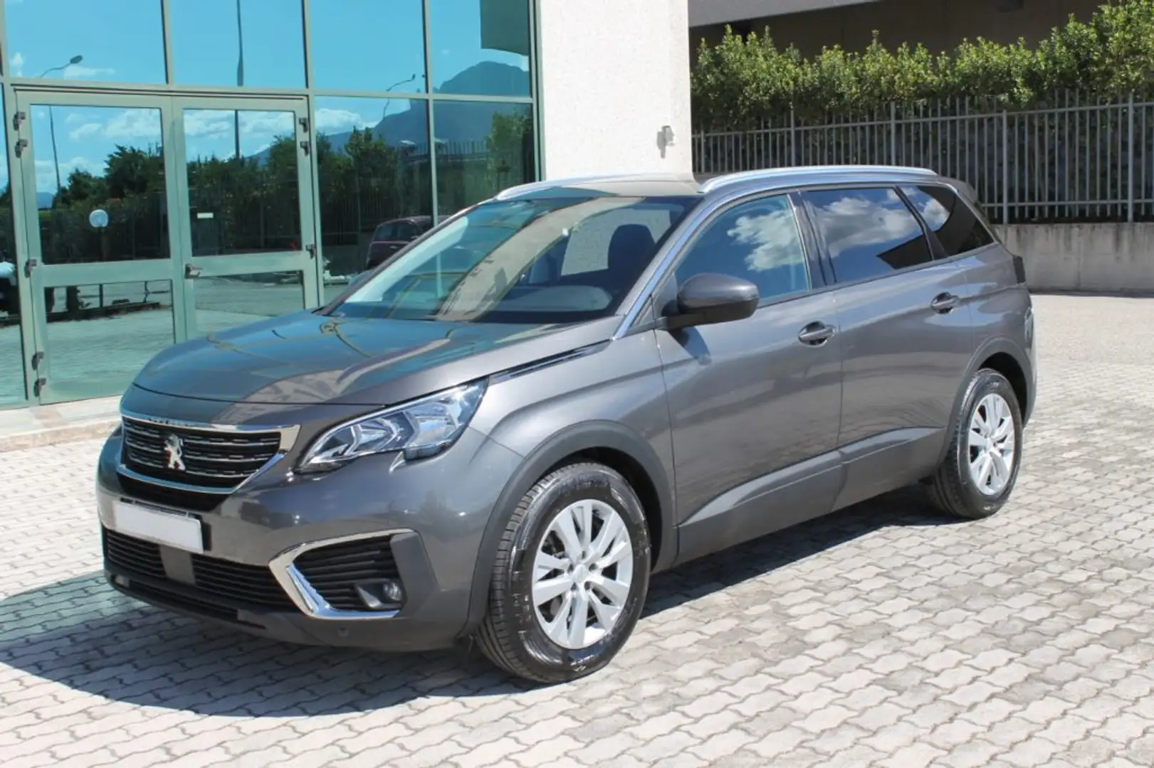 Peugeot 5008 2.0 BlueHDi 150 S&S Business TETTO APRIBILE  7 POS Grigio - 1
