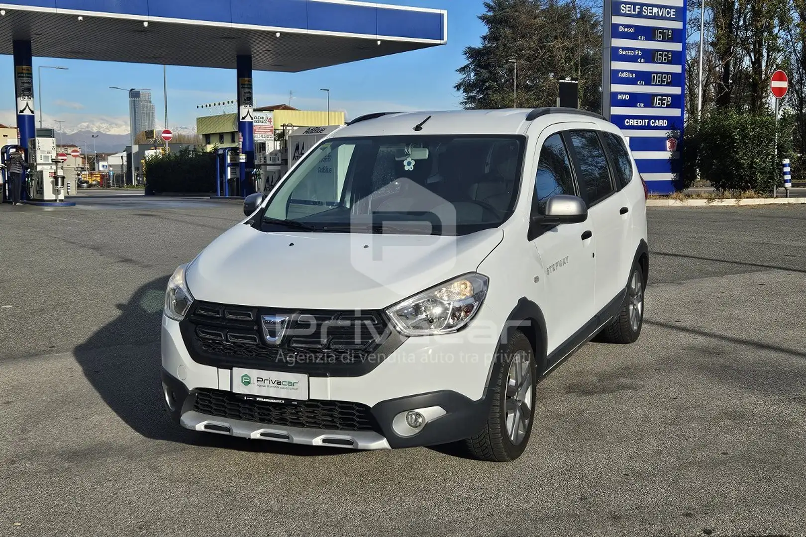 Dacia Lodgy Stepway 1.6 100 CV S&S GPL 7 posti Wit - 1