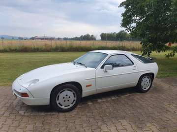 928 S 4