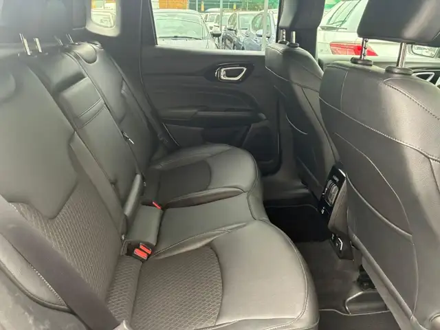 Jeep Compass view 15