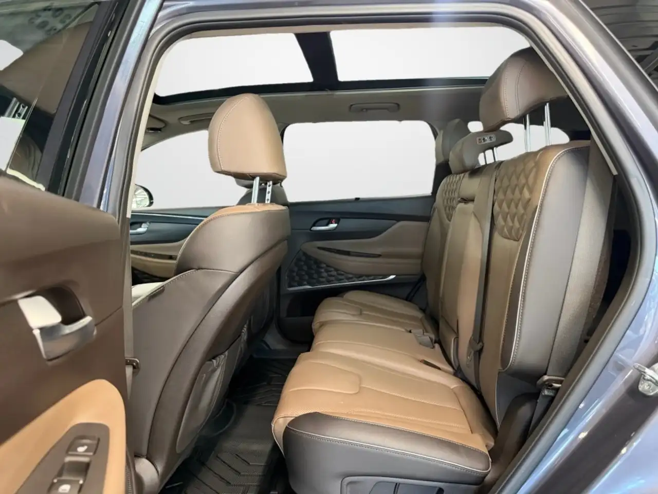 Hyundai SANTA FE снимка Hyundai SANTA FE
