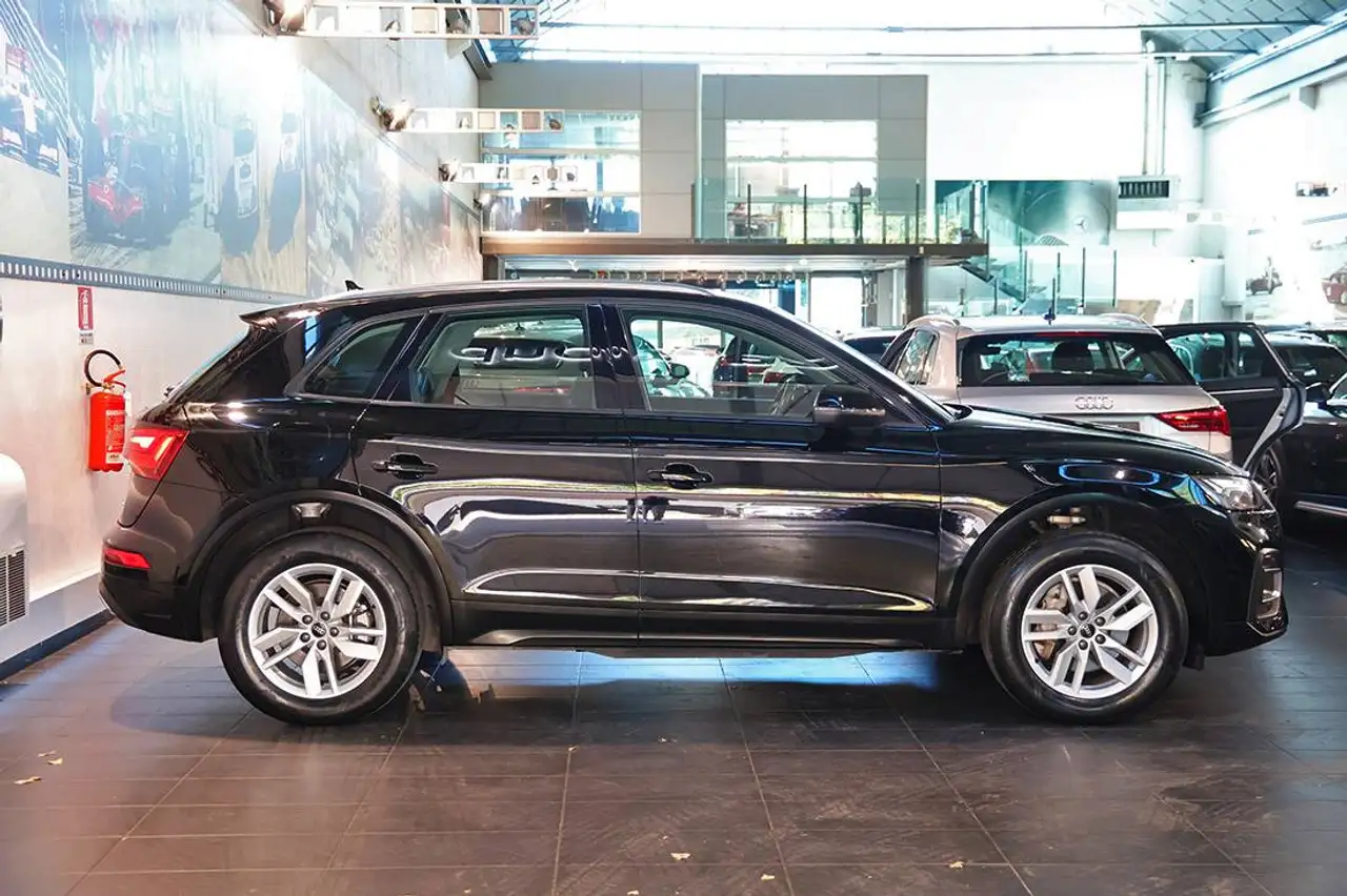 Audi Q5 40 TDI Quattro S-Tronic Business, миниатюра 2