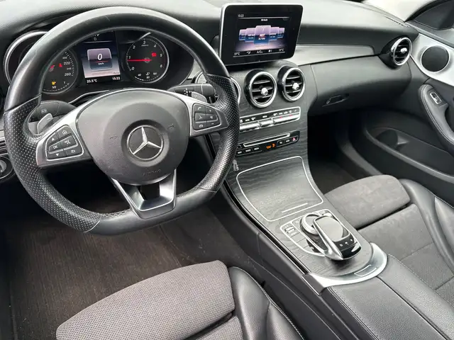Mercedes-Benz C-Class view 7
