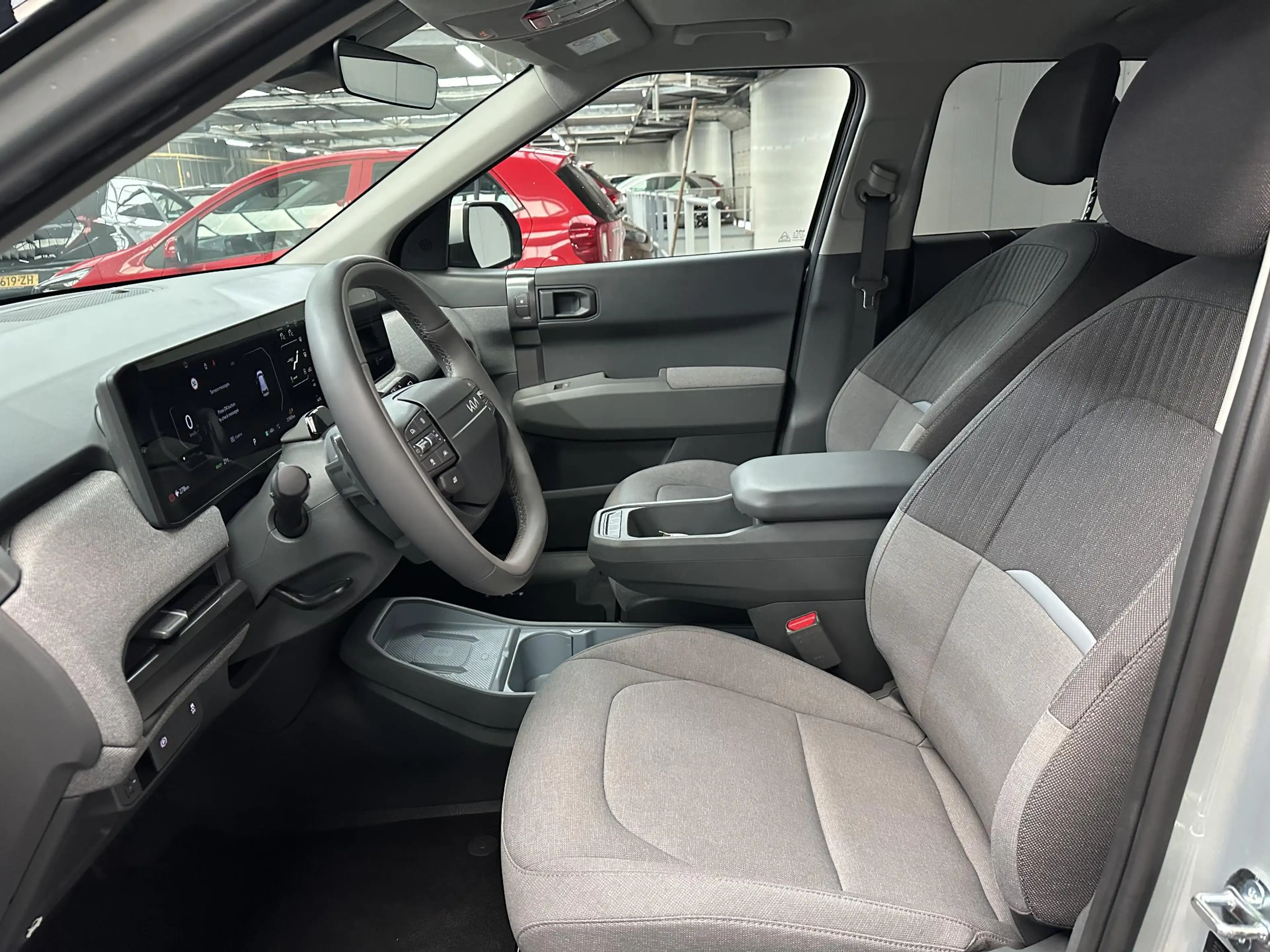 Kia EV3 Plus 81.4 kWh — photo 2
