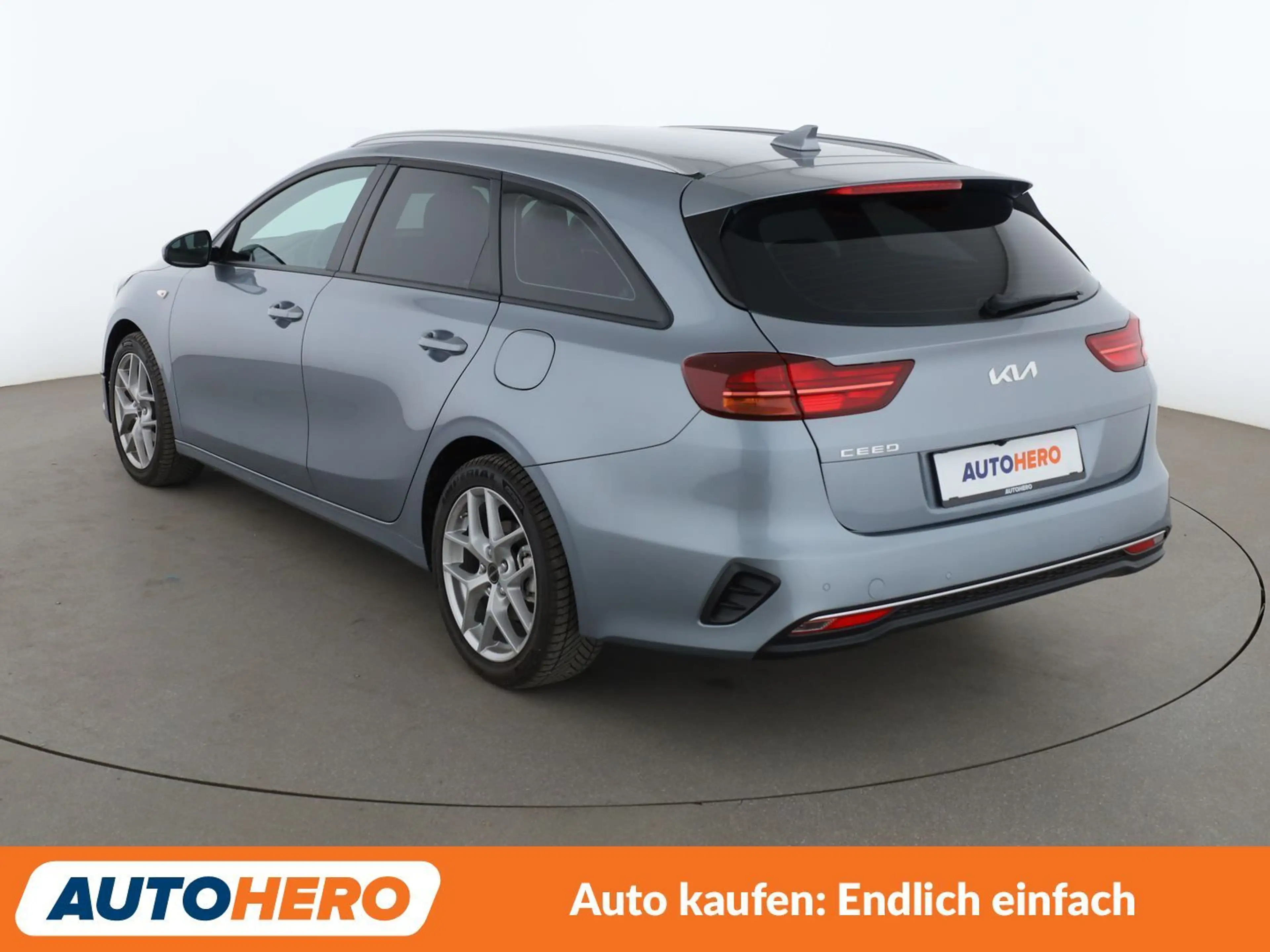 Kia Ceed / cee'd 1.5 TGDI Spirit*NAVI*TEMPO*PDC*SHZ*KLIMA*GARANTIE* — photo 4