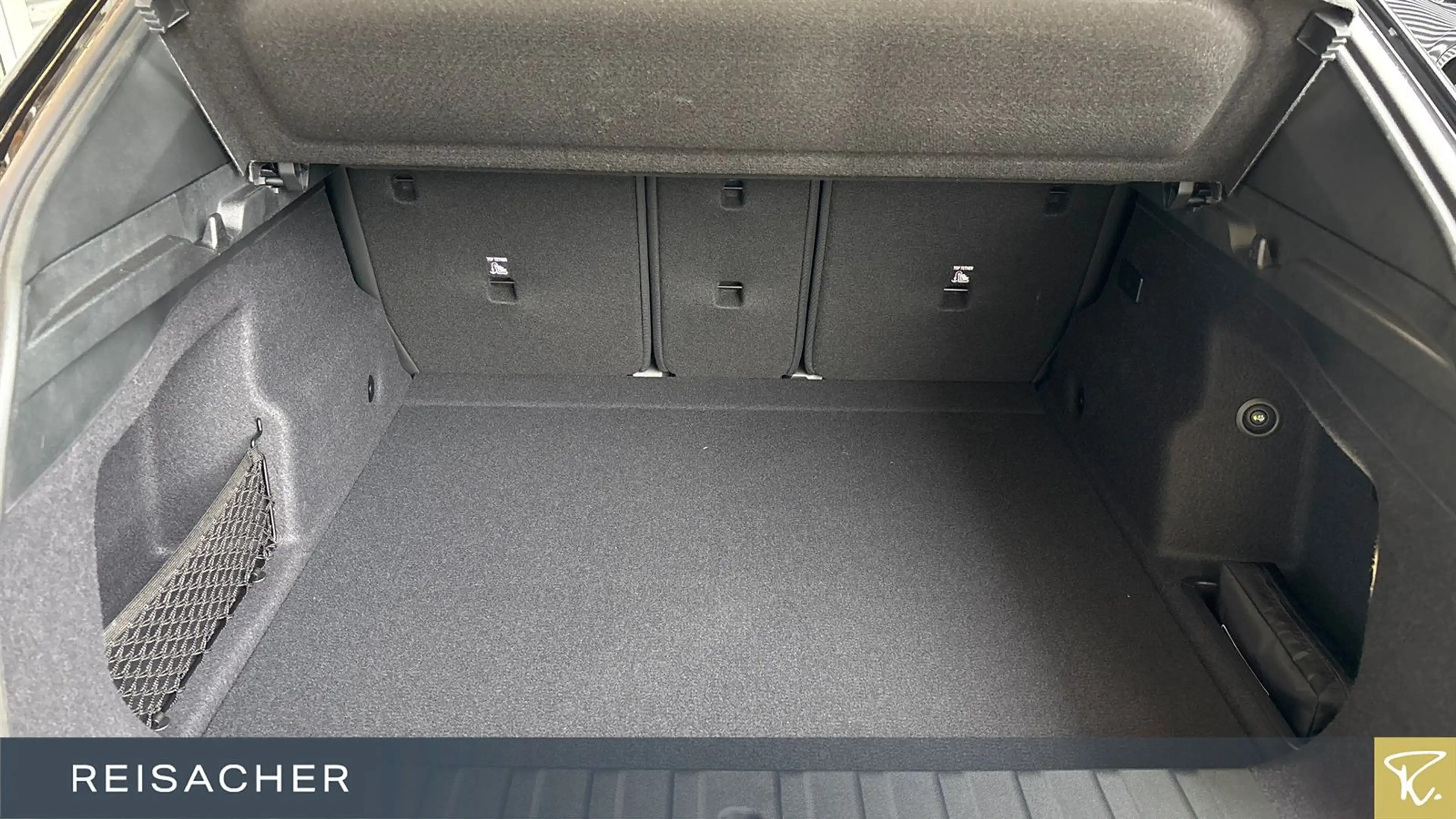 BMW iX2 eDrive20 Sportpaket Laden AC Ladekabel — photo 10