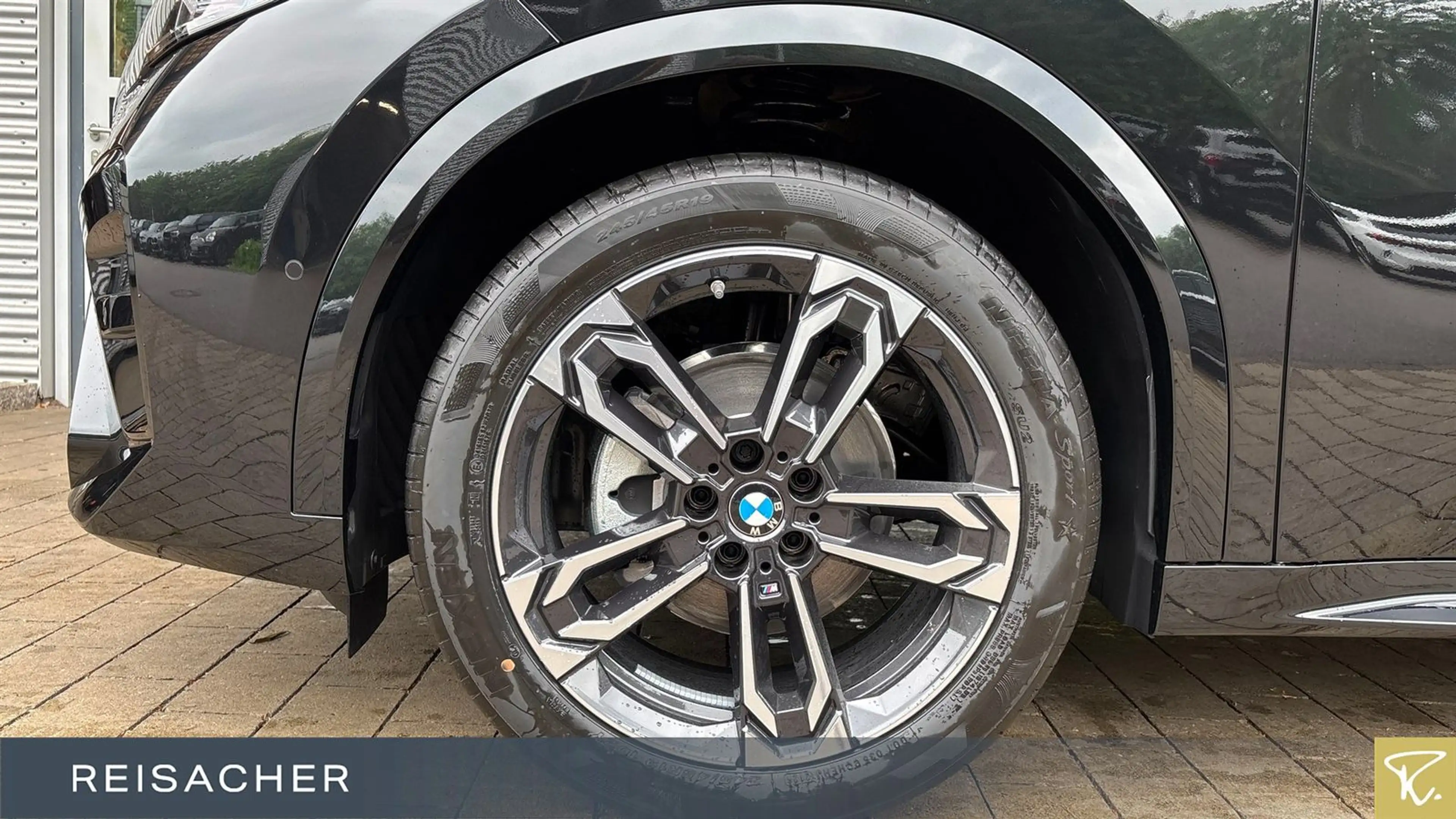 BMW iX2 eDrive20 Sportpaket Laden AC Ladekabel — photo 3