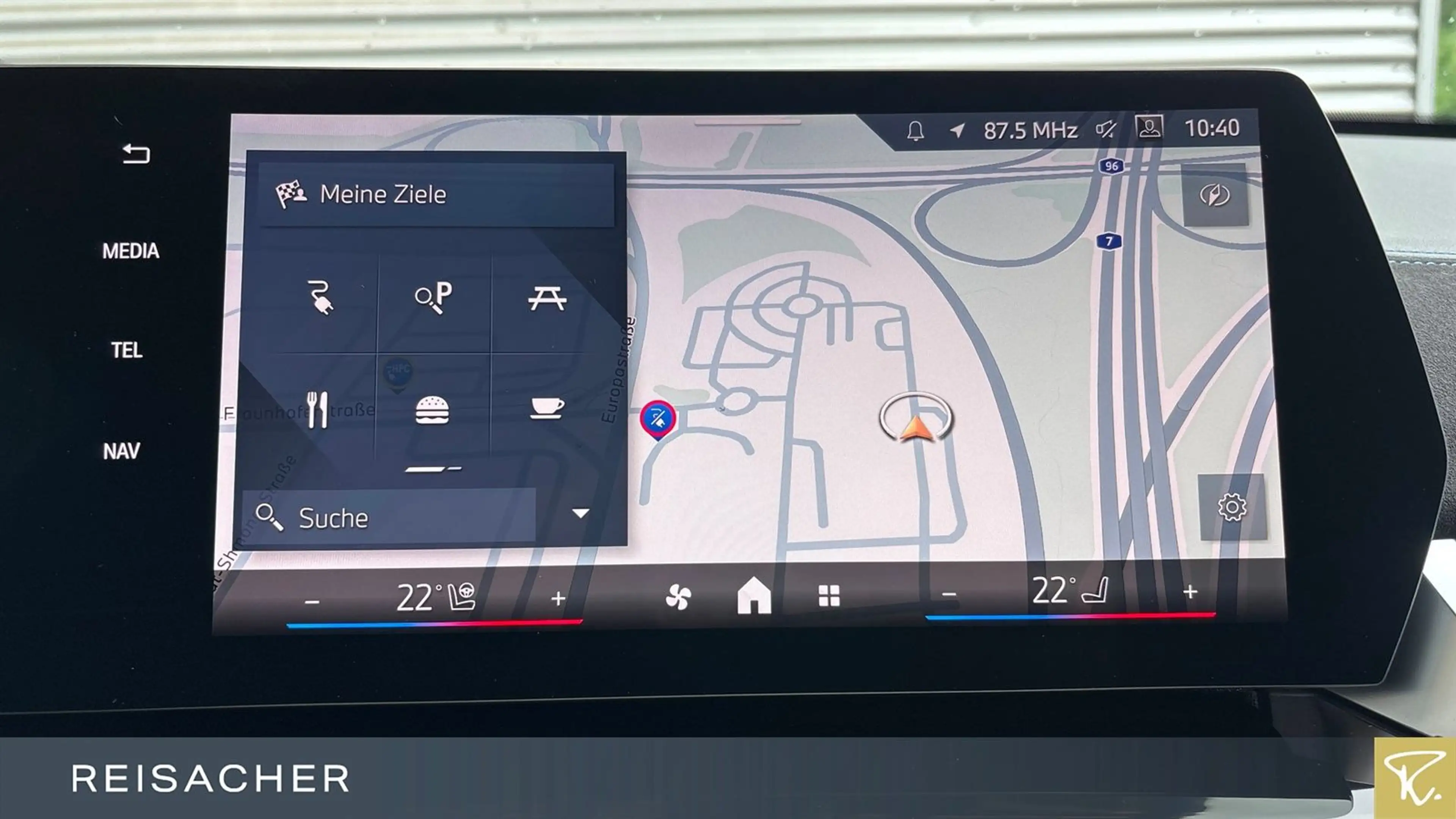 BMW iX2 eDrive20 Sportpaket Laden AC Ladekabel — photo 13
