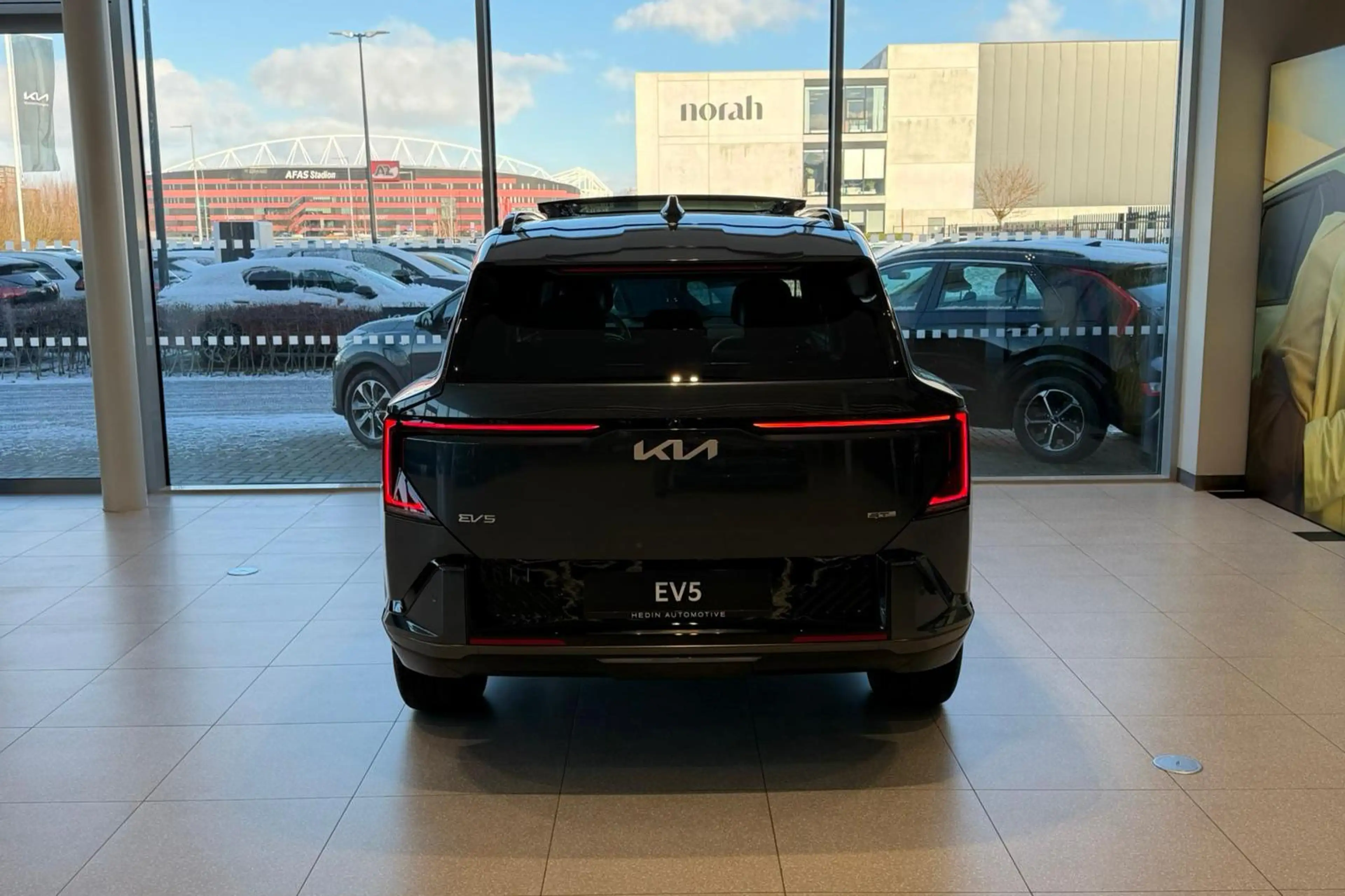 Kia EV5 GT-PlusLine 81.4 kWh | Alleen beschikbaar voor pro — photo 9