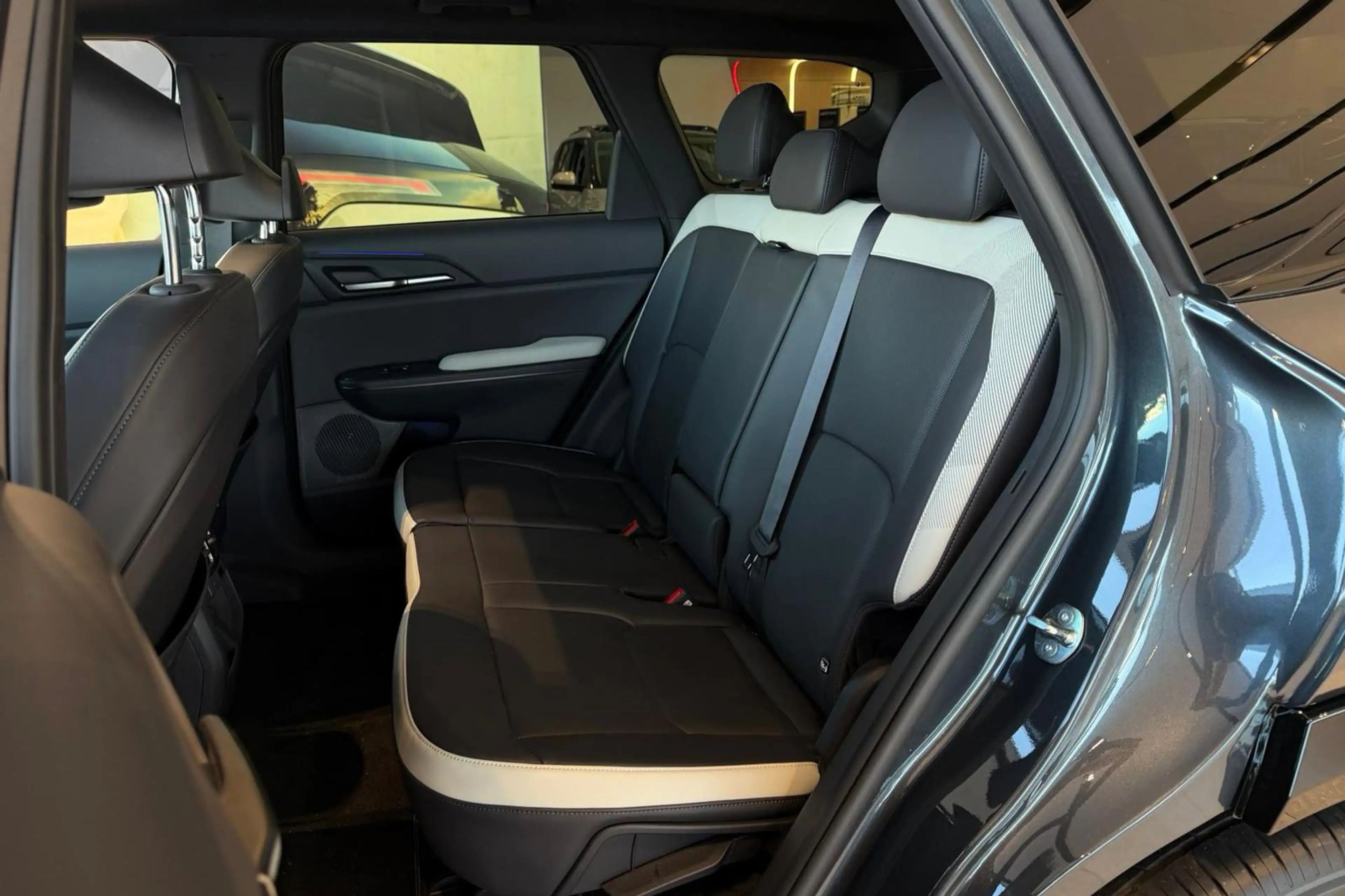 Kia EV5 GT-PlusLine 81.4 kWh | Alleen beschikbaar voor pro — photo 15