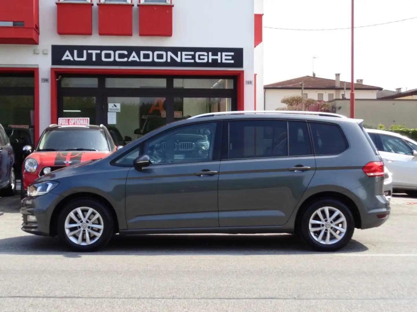 Volkswagen Touran 2.0TDI 7p. manuale GARANZIA,km certificati VOLKSW. Grigio - 1
