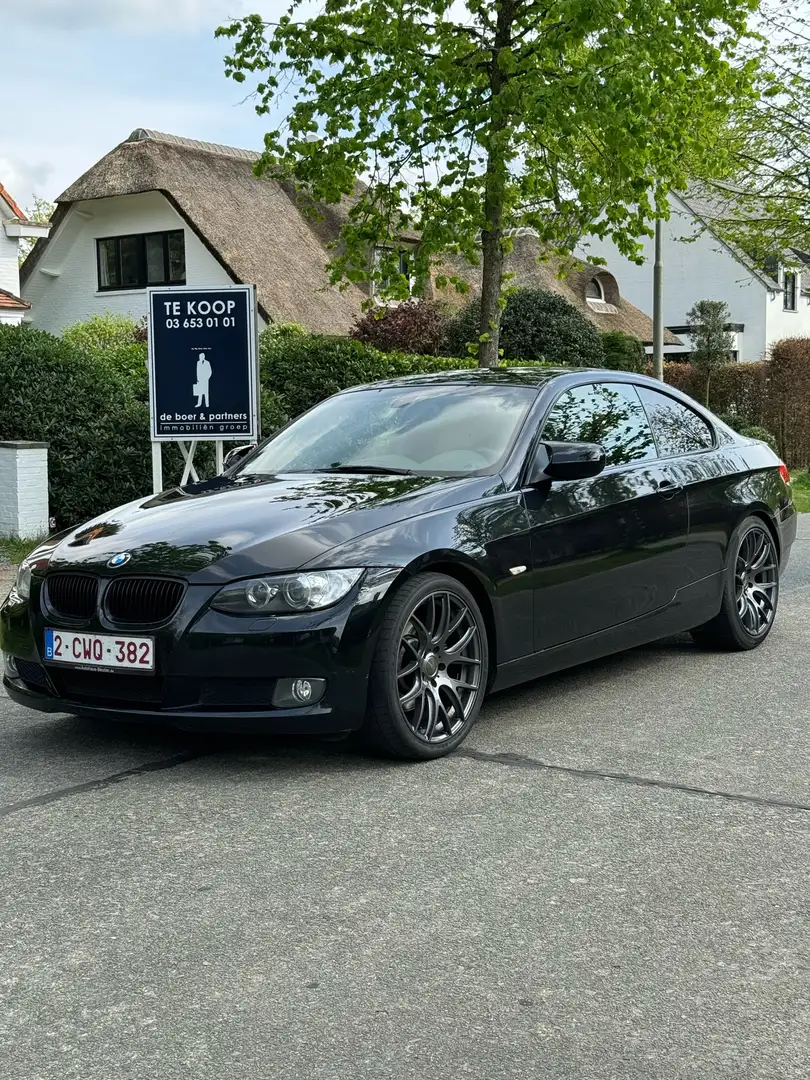 BMW 325 325i Coupe Aut. Negro - 1