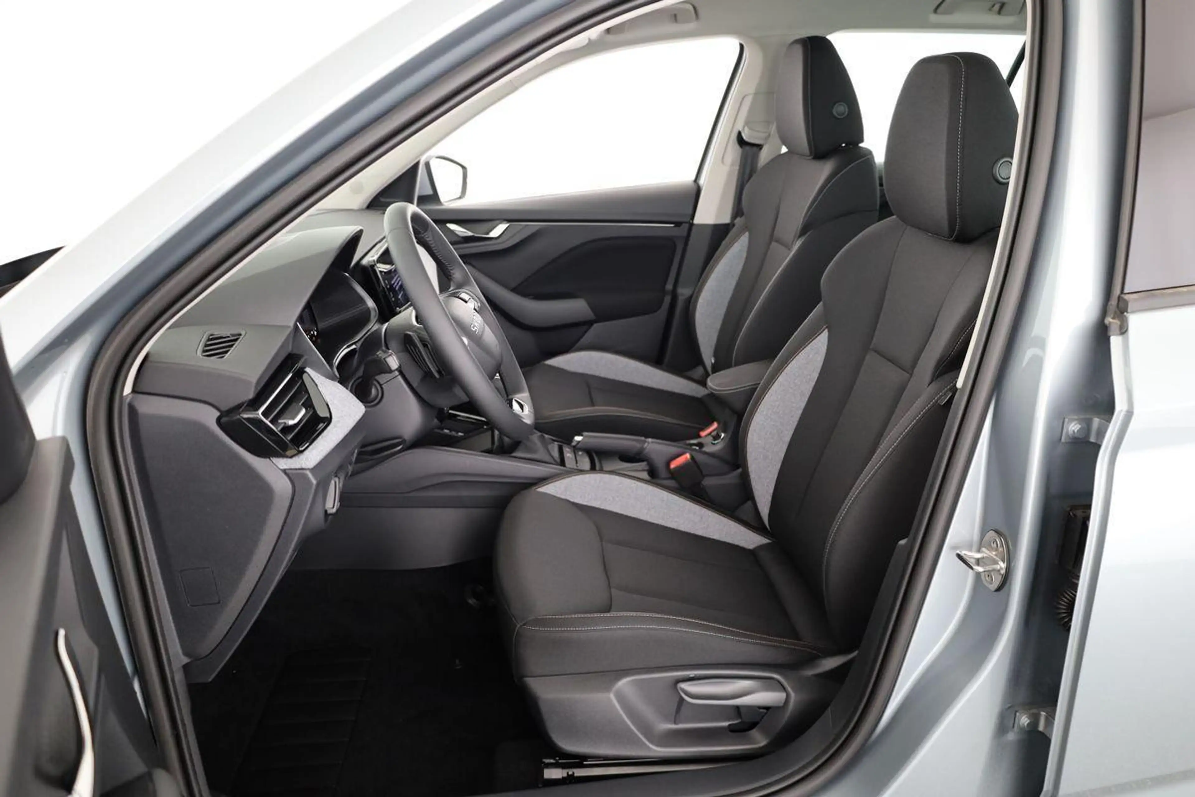 Skoda Kamiq Selection 1.5 TSI DSG Selection, LED, Kamera, 1... — photo 10