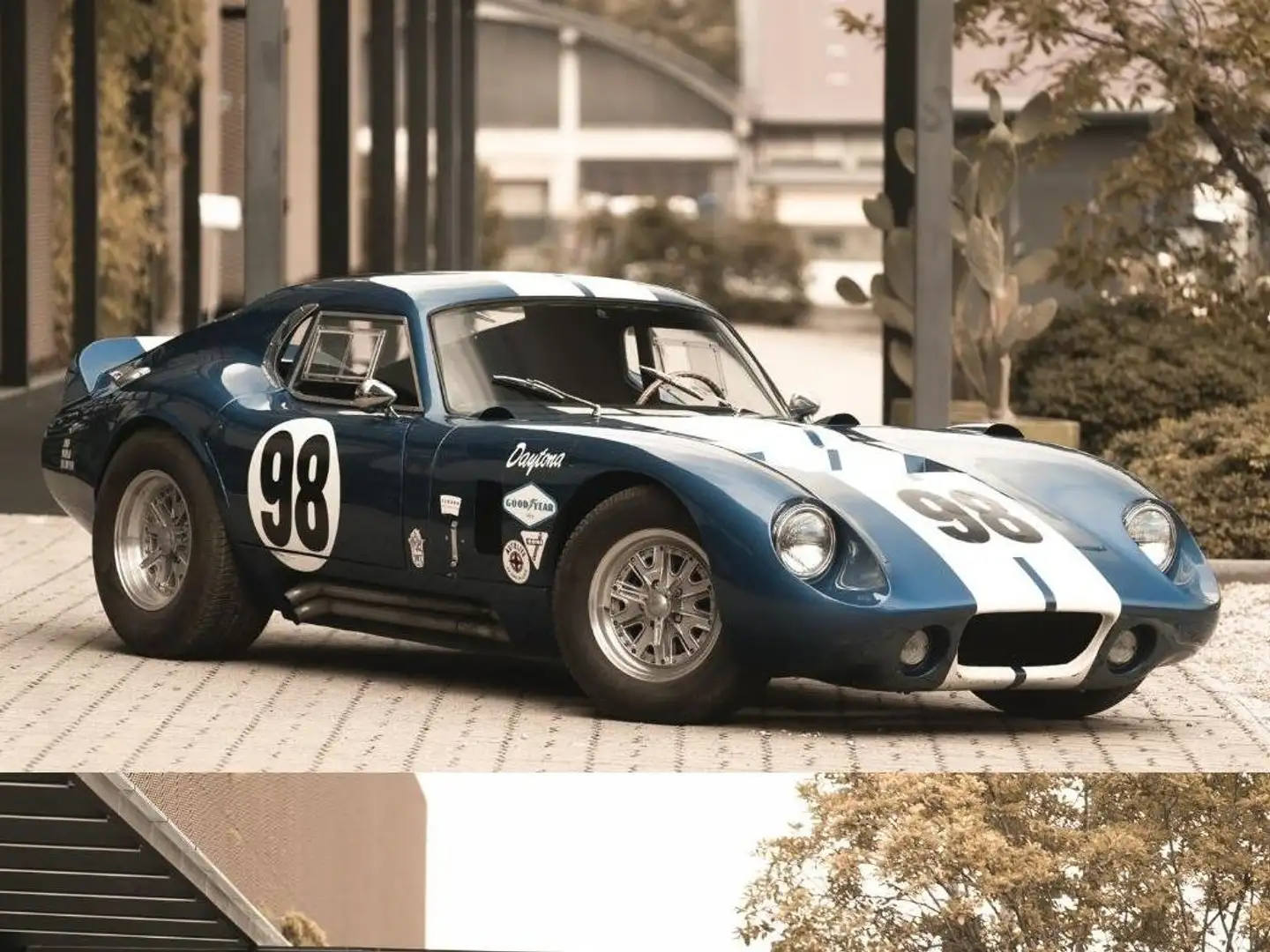 AC Cobra Shelby Cobra Blue - 1