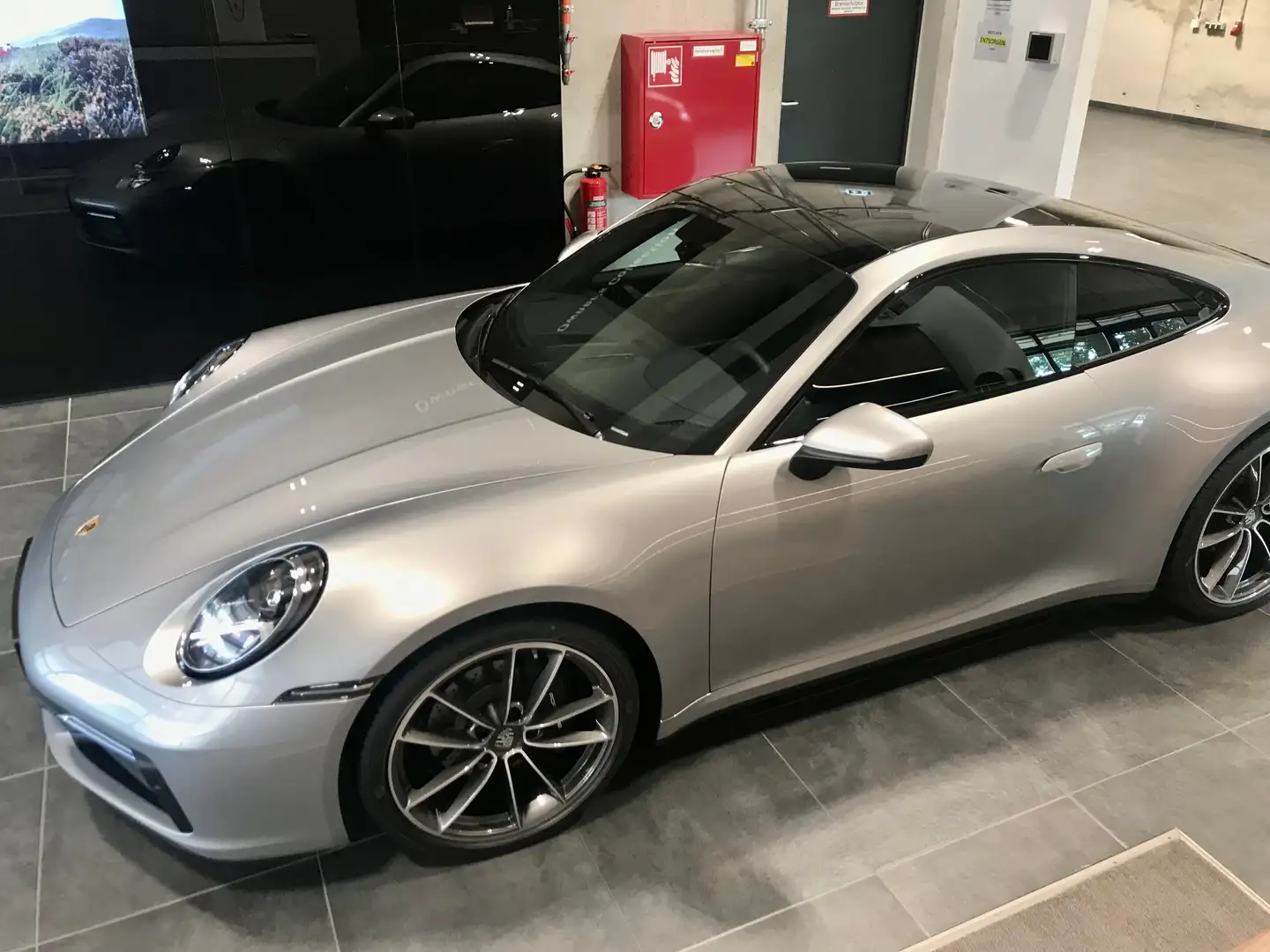 Porsche 992 911 Carrera PDK LED Glasdach RaceTex SportAGA Silber - 1