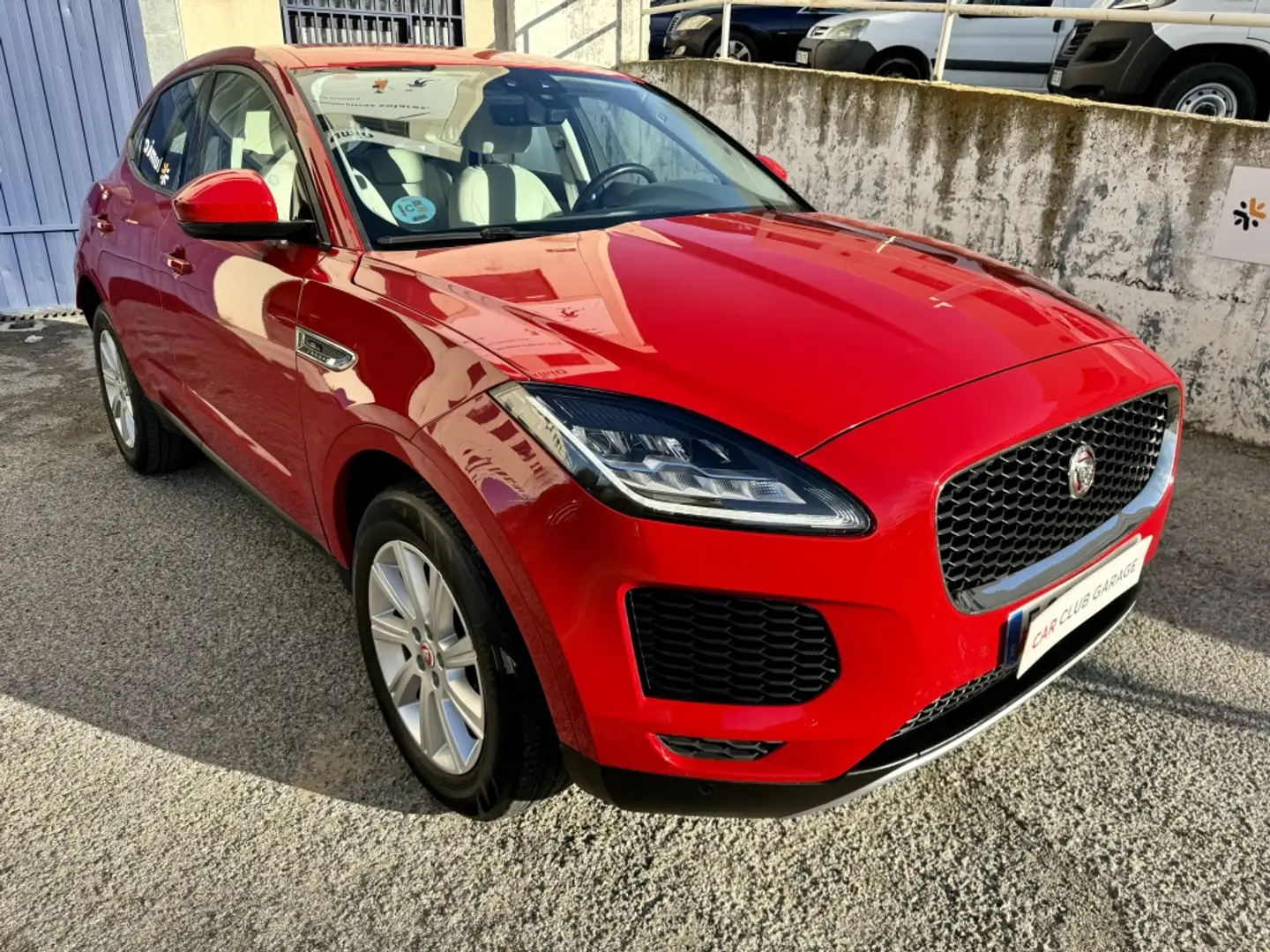 Jaguar E-Pace 2.0D I4 S AWD Aut. 150 Rojo - 1