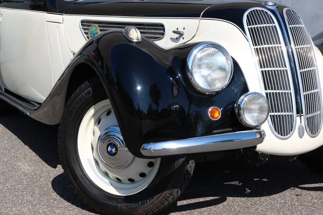 BMW 327 Cabriolet, restauriert, lückenlose Historie, foto 12