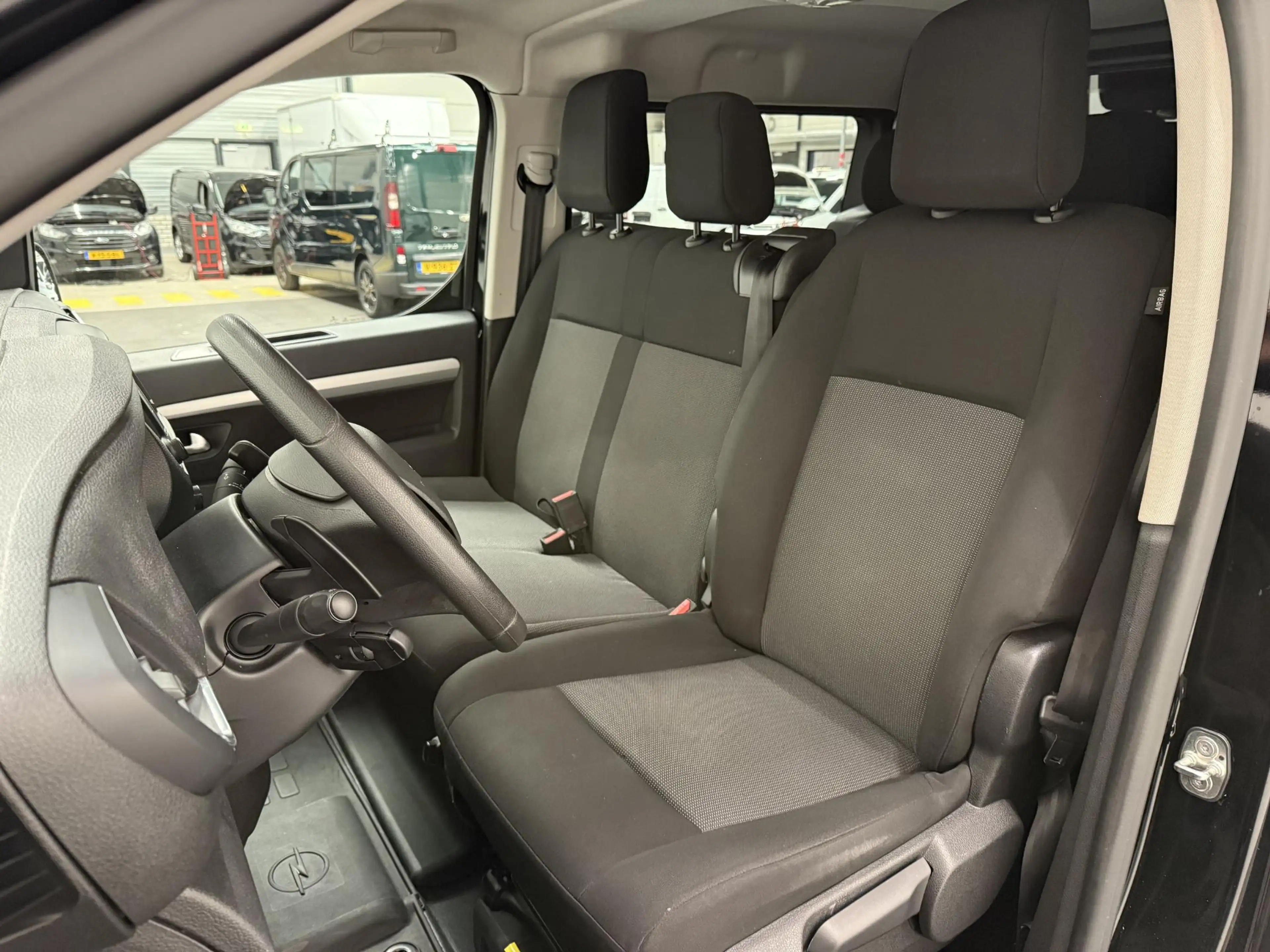 Opel Vivaro 2.0 CDTI L3H1 Dubbele Cabine Edition Automaat Airc — photo 2