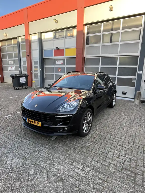 Porsche Macan 2017 из Европы — купить под ключ