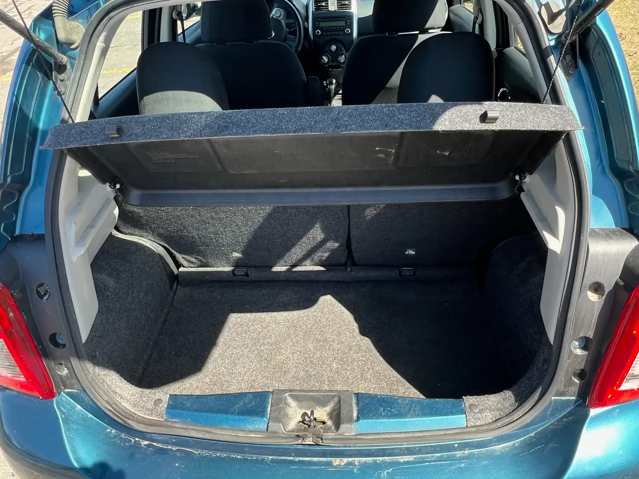 Nissan Micra снимка Nissan Micra