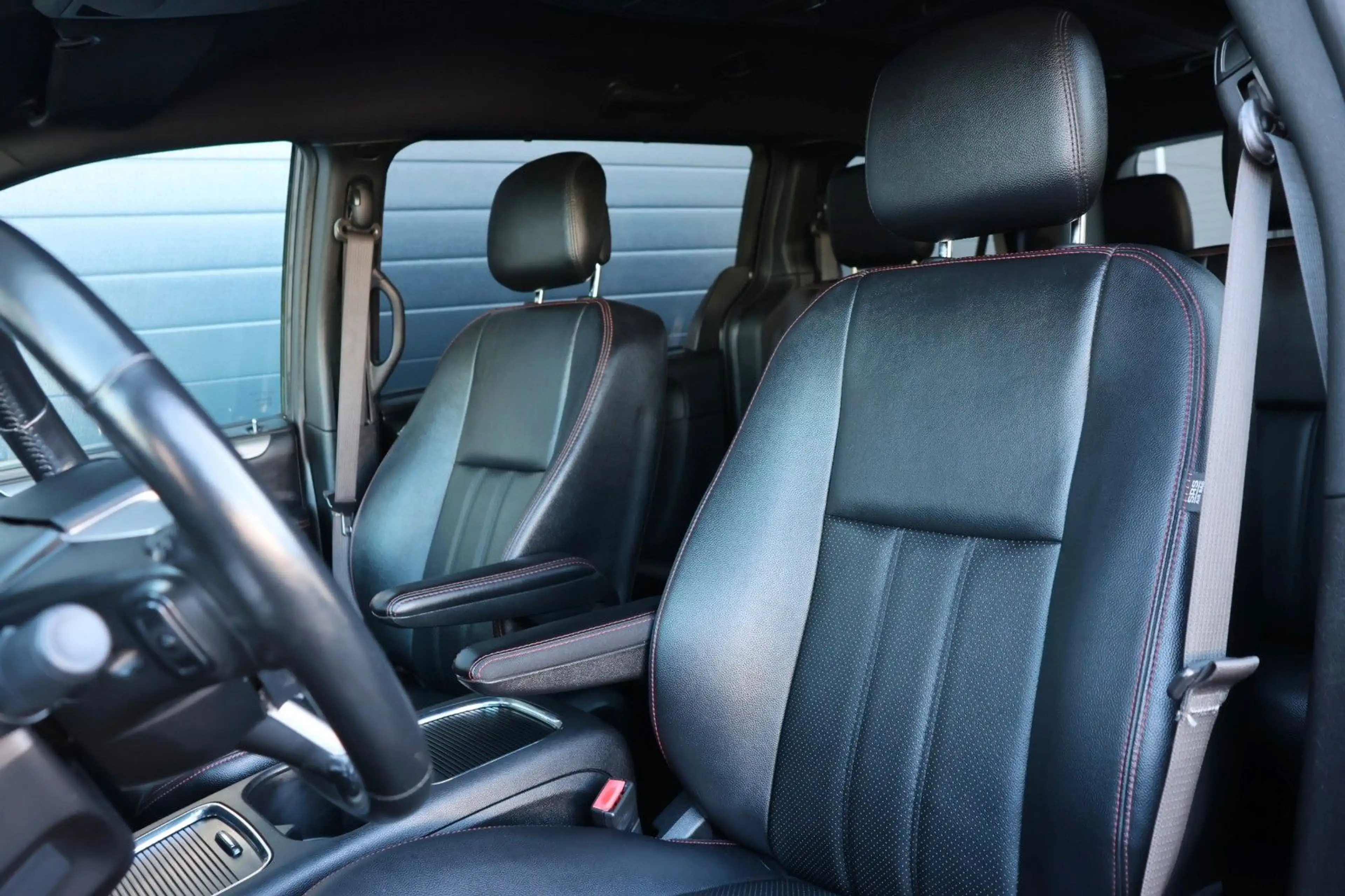 Dodge Grand Caravan 3.6 GT/7-Sitzer/SHZ/LHZ/KAMERA/R17 — photo 14