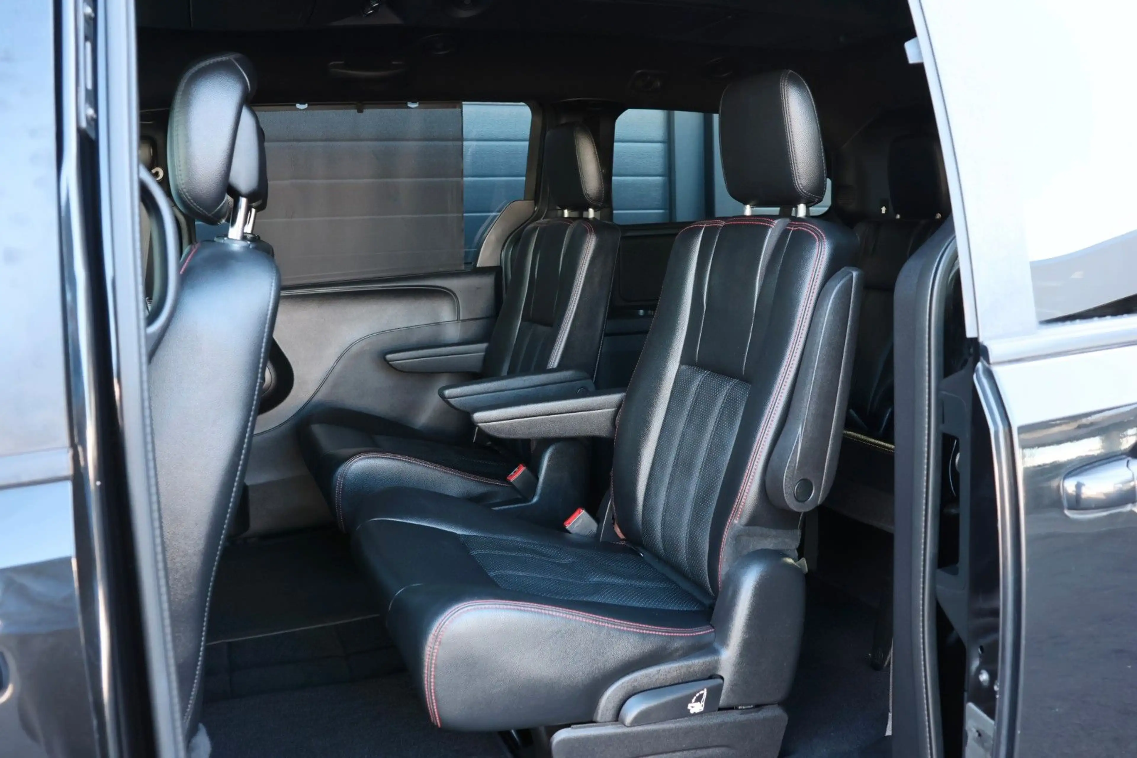 Dodge Grand Caravan 3.6 GT/7-Sitzer/SHZ/LHZ/KAMERA/R17 — photo 15