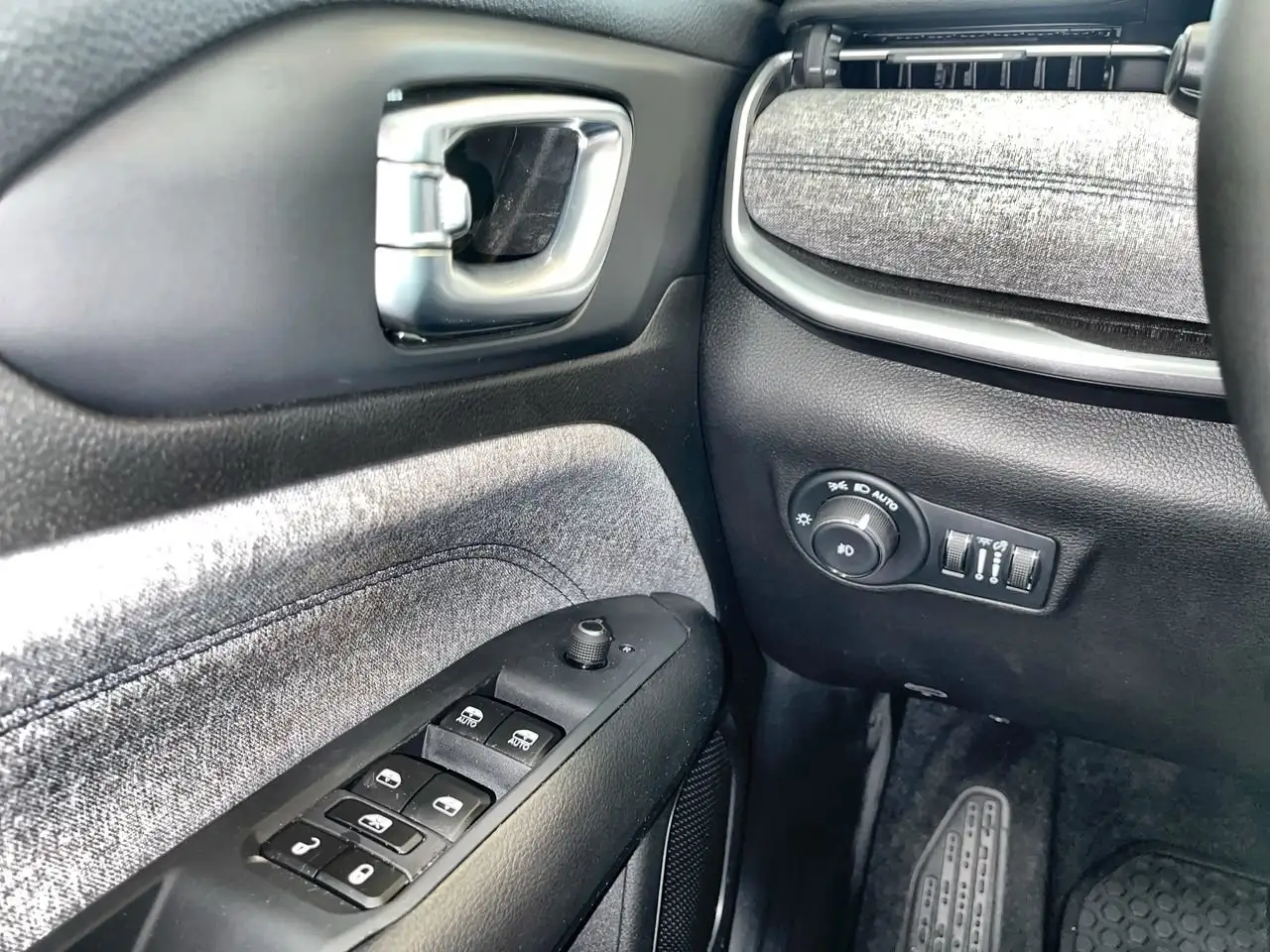 Jeep Compass снимка Jeep Compass