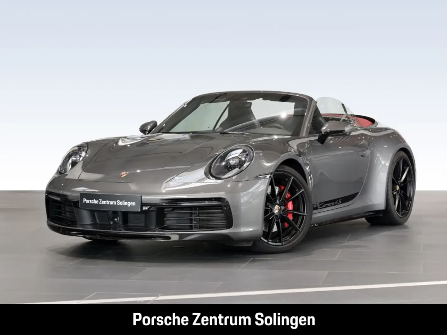 Porsche 992 911 Carrera 4S Cabrio Chrono Nähte Abgas Surround Grau - 1