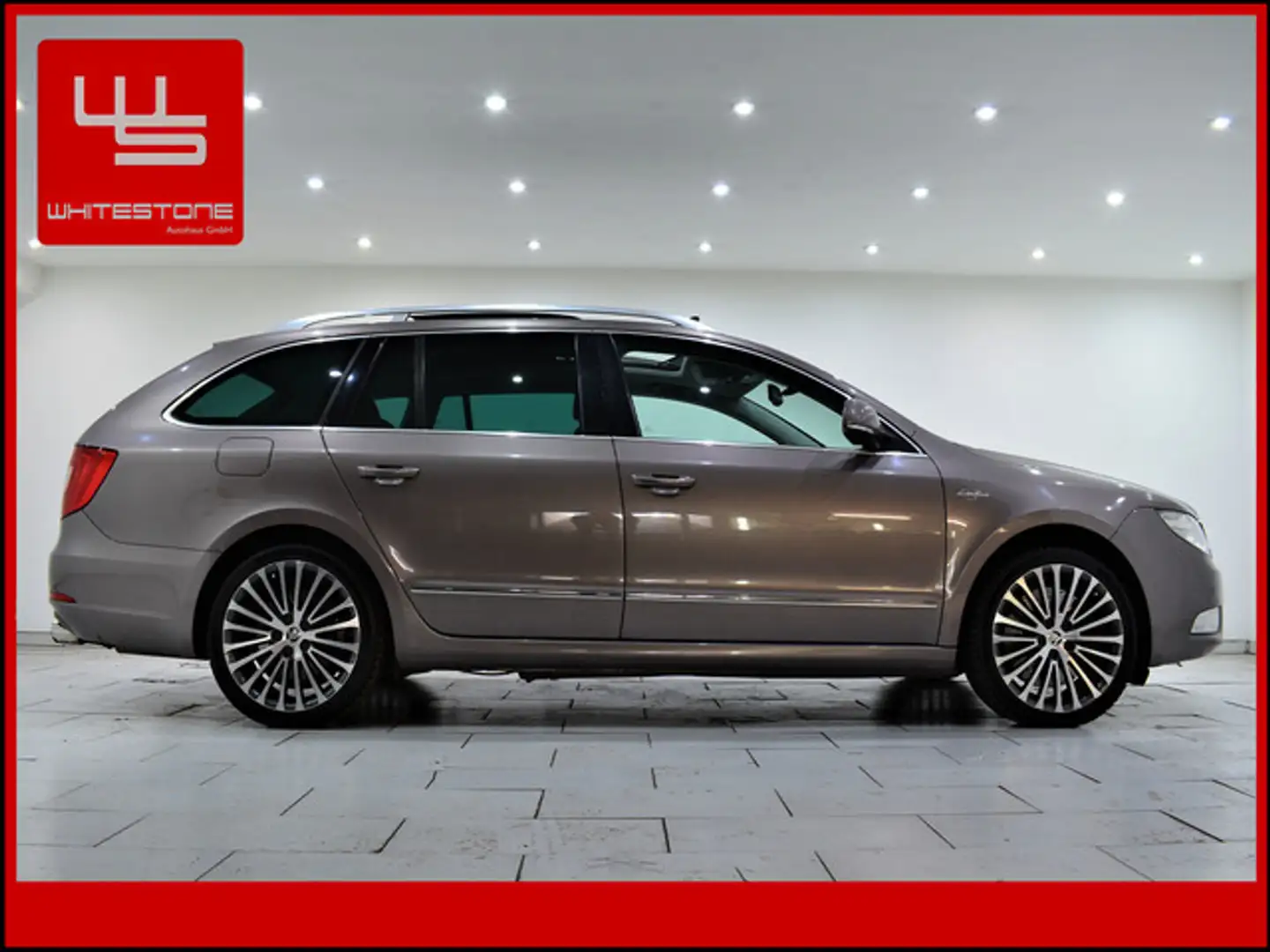 Skoda Superb 3.6 V6 4x4 Panorama Klappenauspuffanlage Bronze - 2