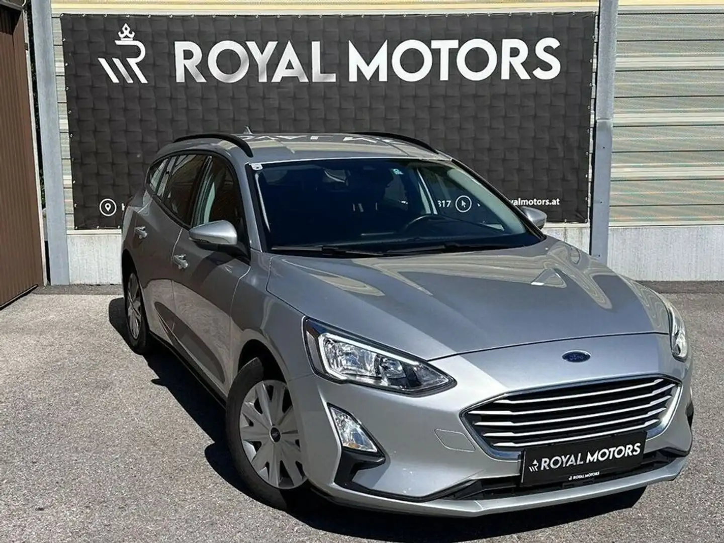 Ford Focus Trend Silber - 1