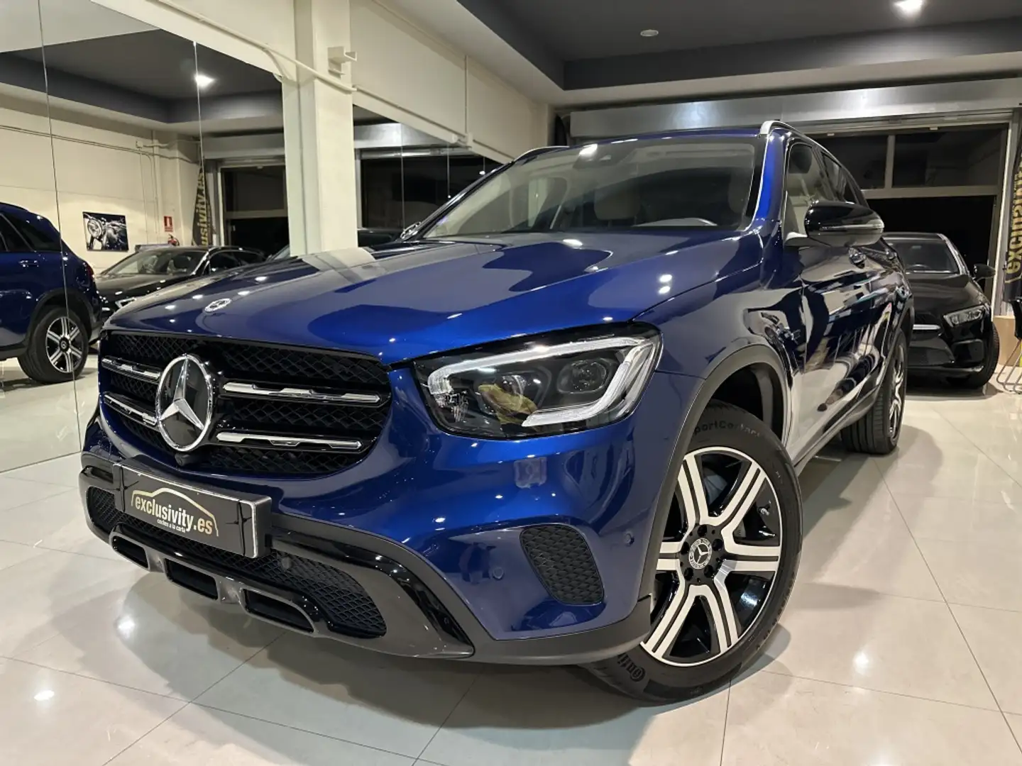 Mercedes-Benz GLC 300 300e 4Matic 9G-Tronic Azul - 2