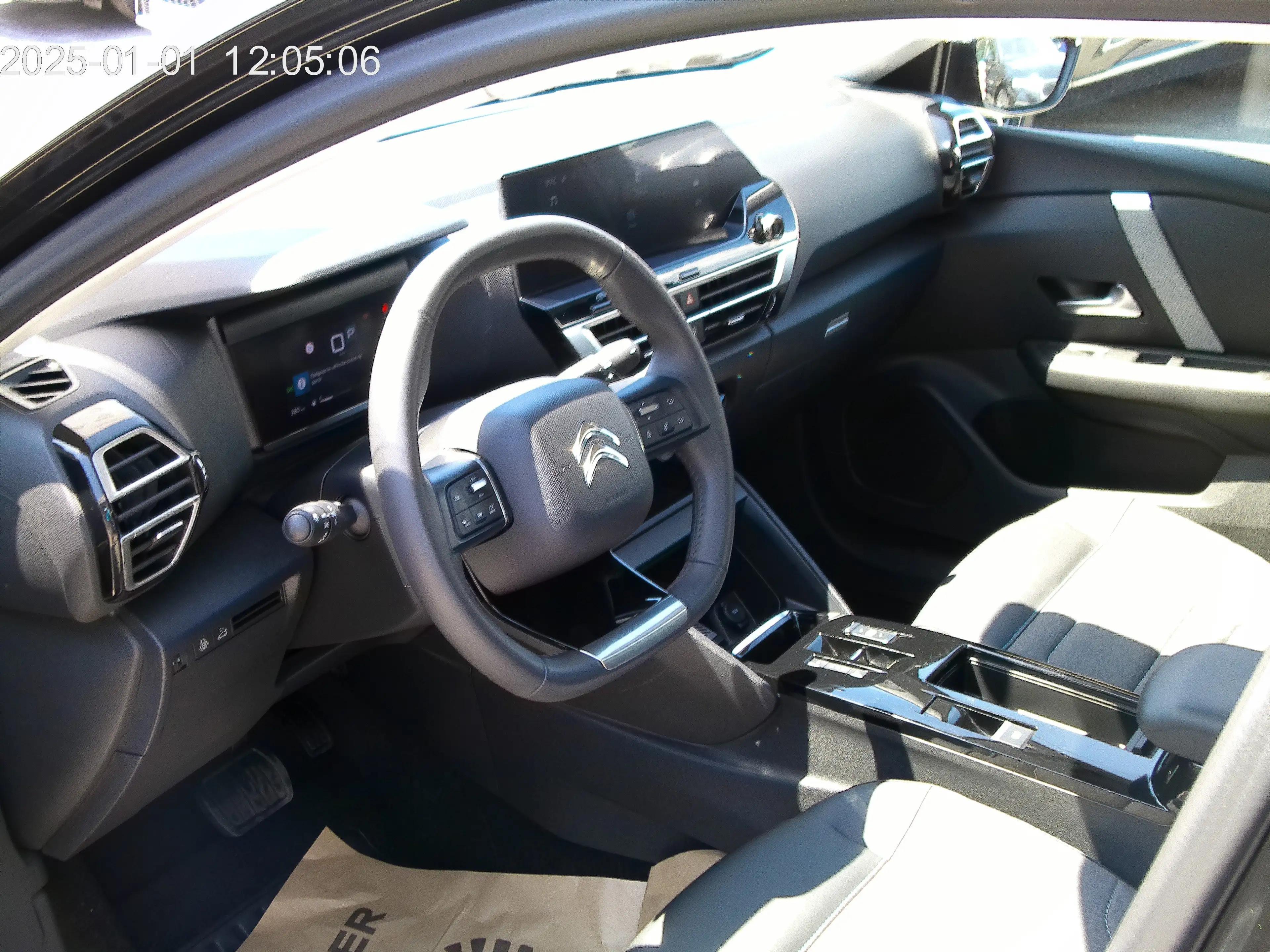 Citroen C4 X Feel Pack — photo 8