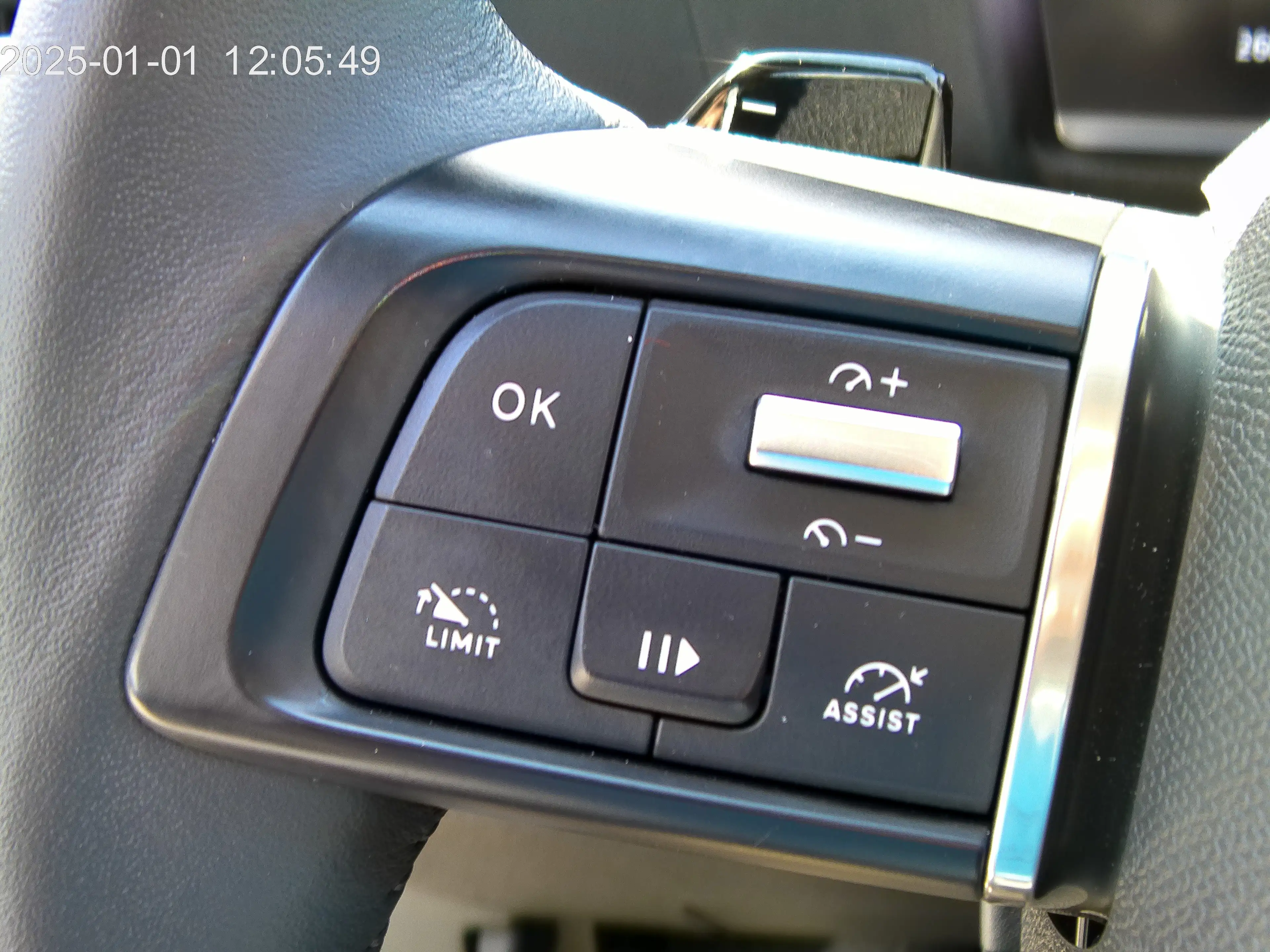 Citroen C4 X Feel Pack — photo 11