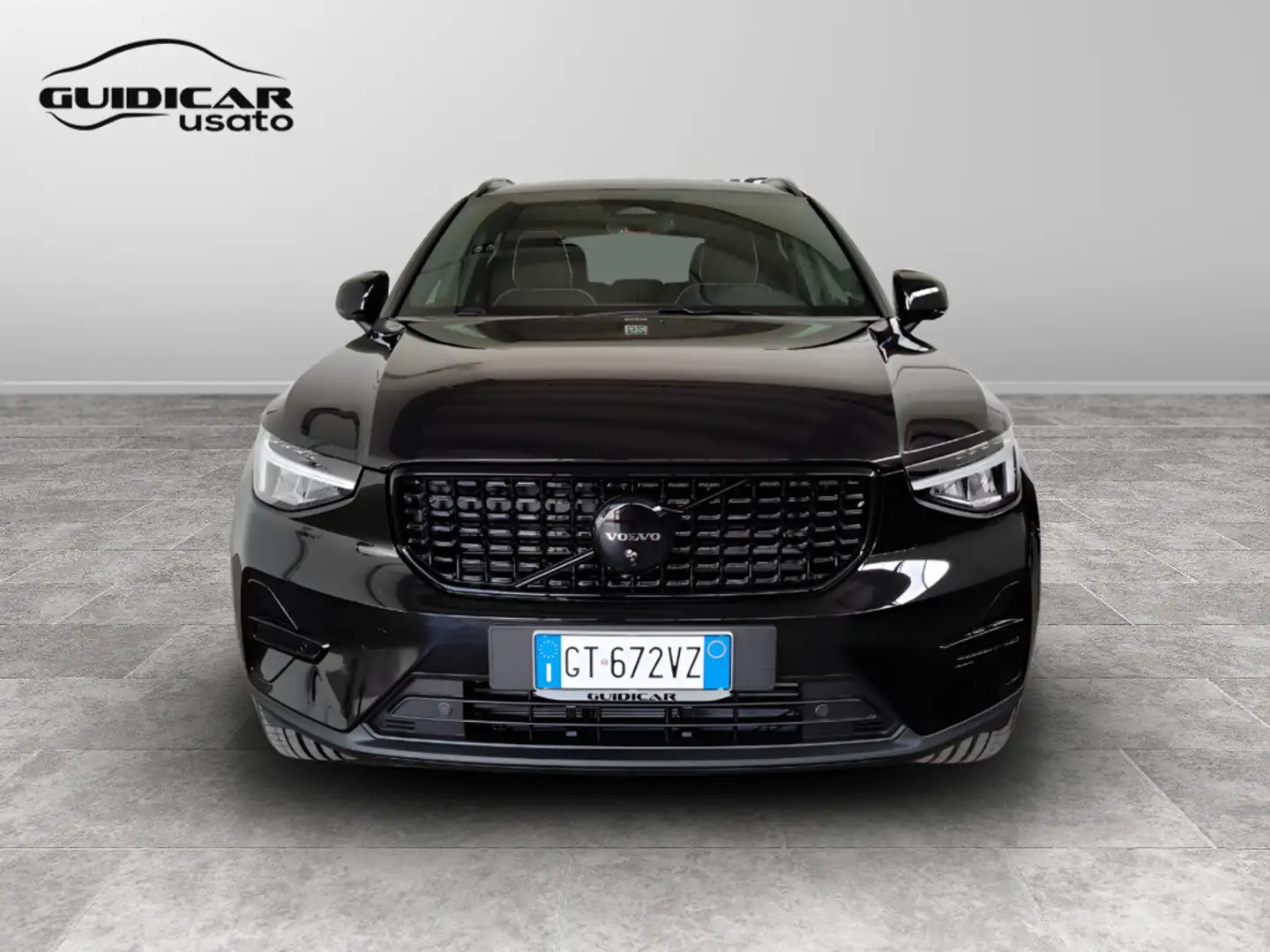 Volvo XC40 2023 - XC40 2.0 b3 Plus Black Edition auto Nero - 2